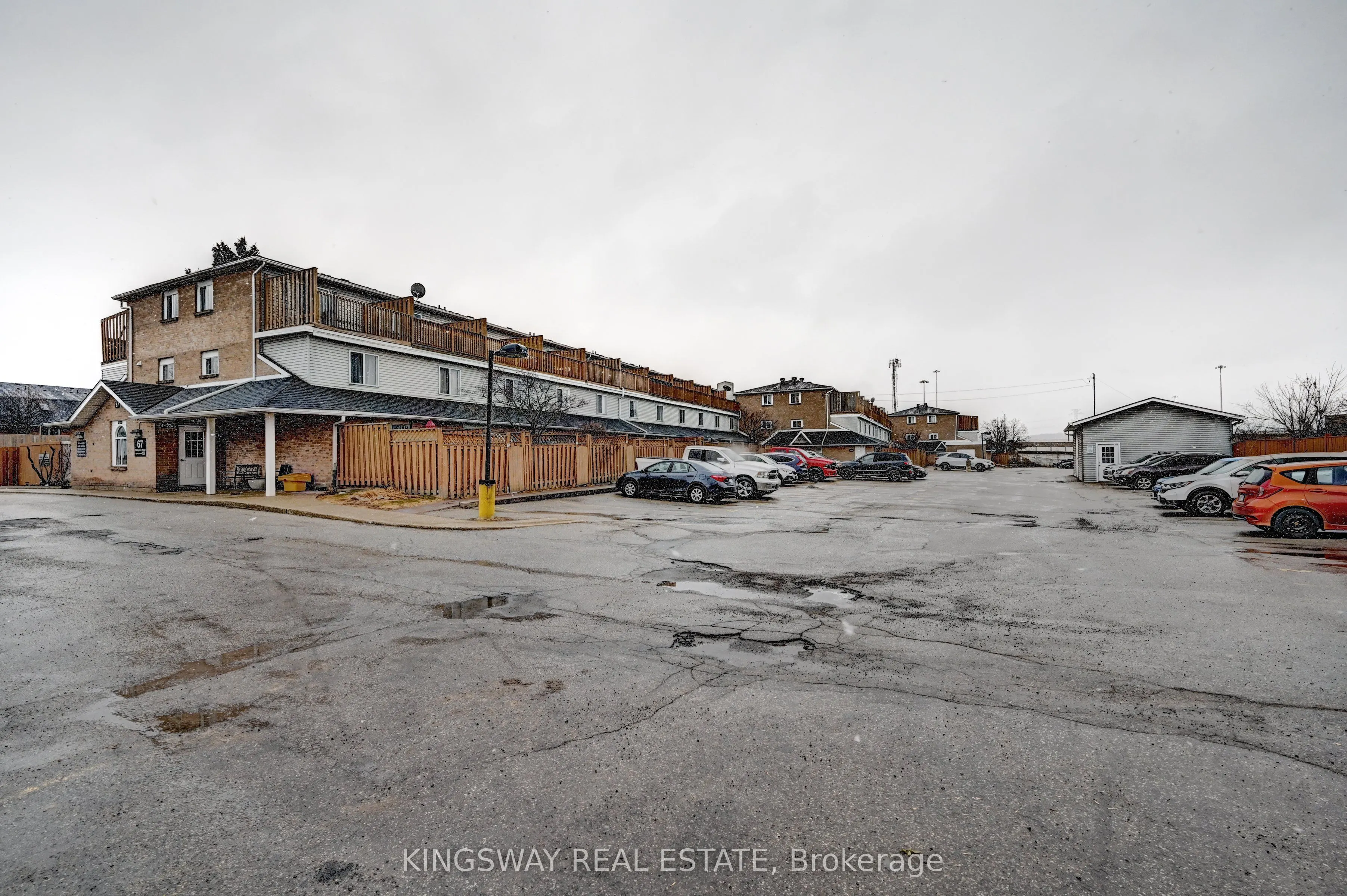67 Valleyview Road, #37