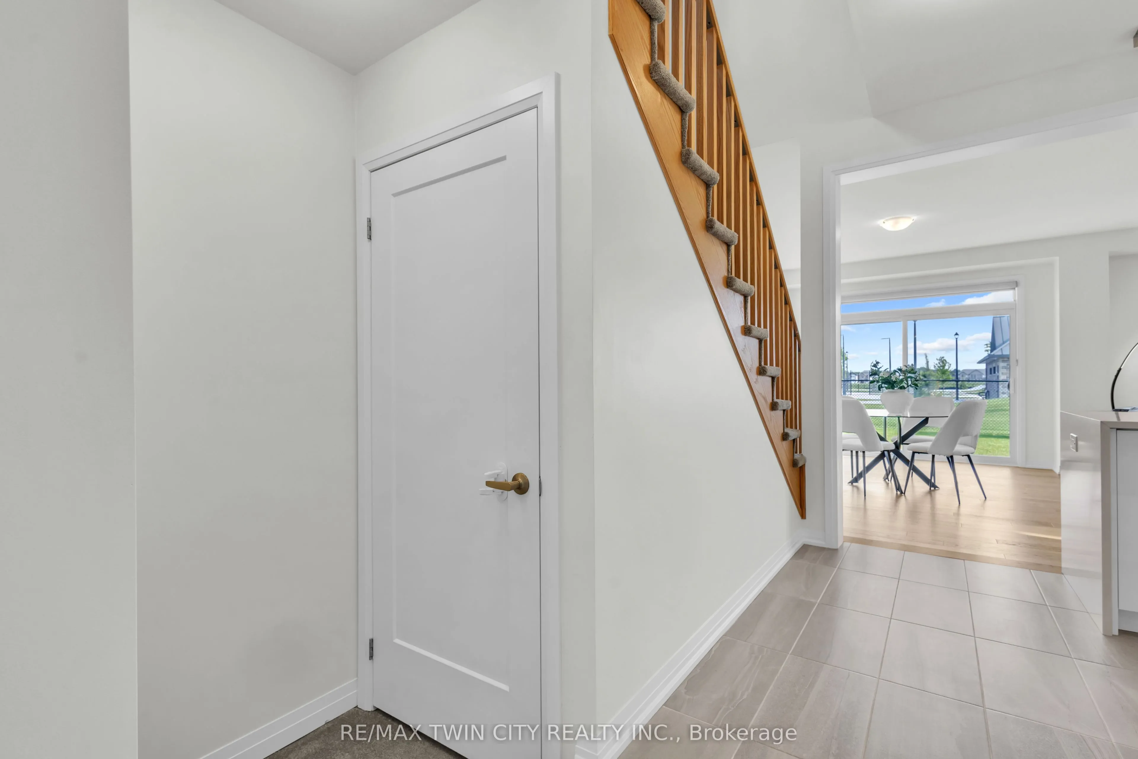 35 Crossmore Crescent
