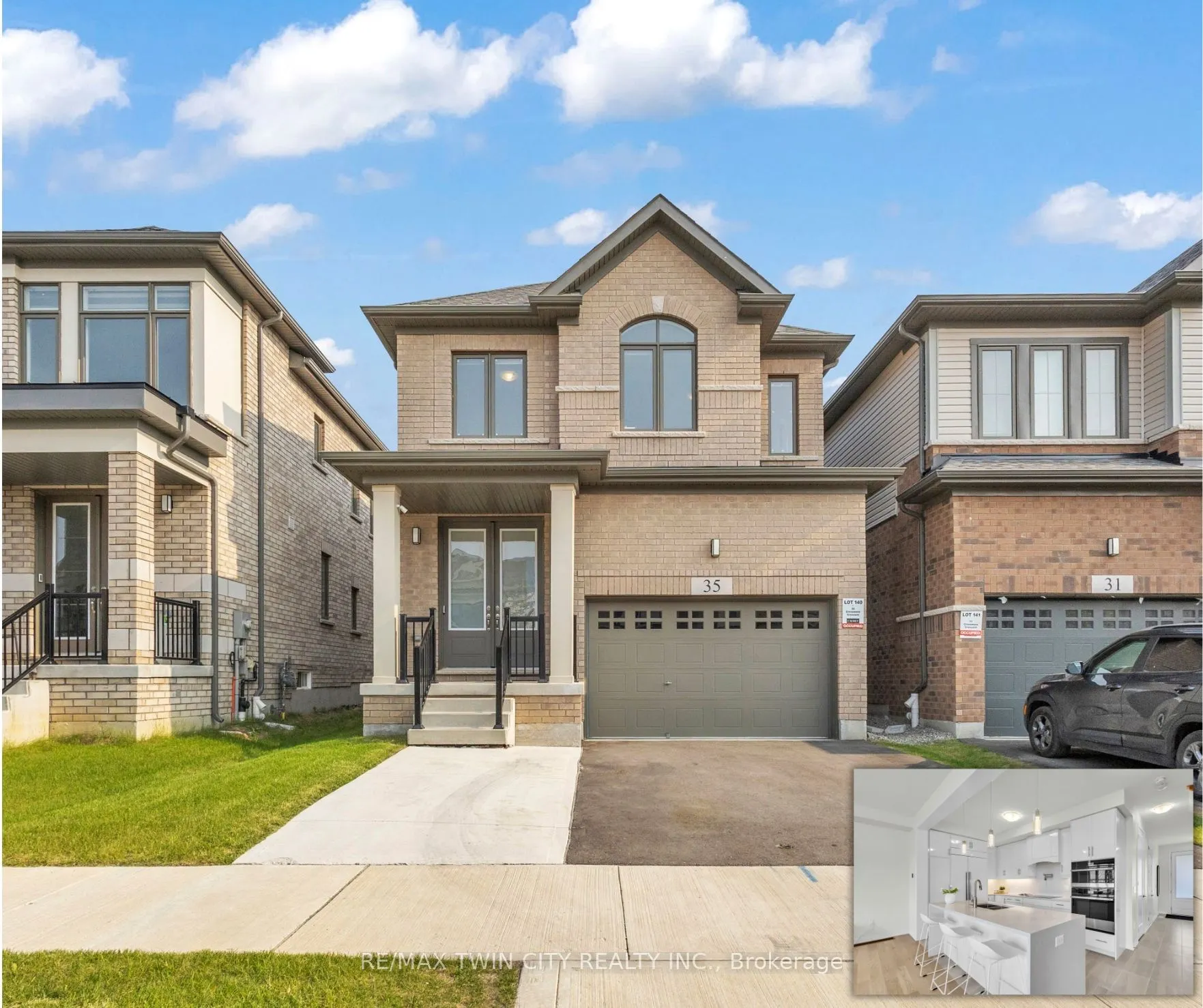 35 Crossmore Crescent