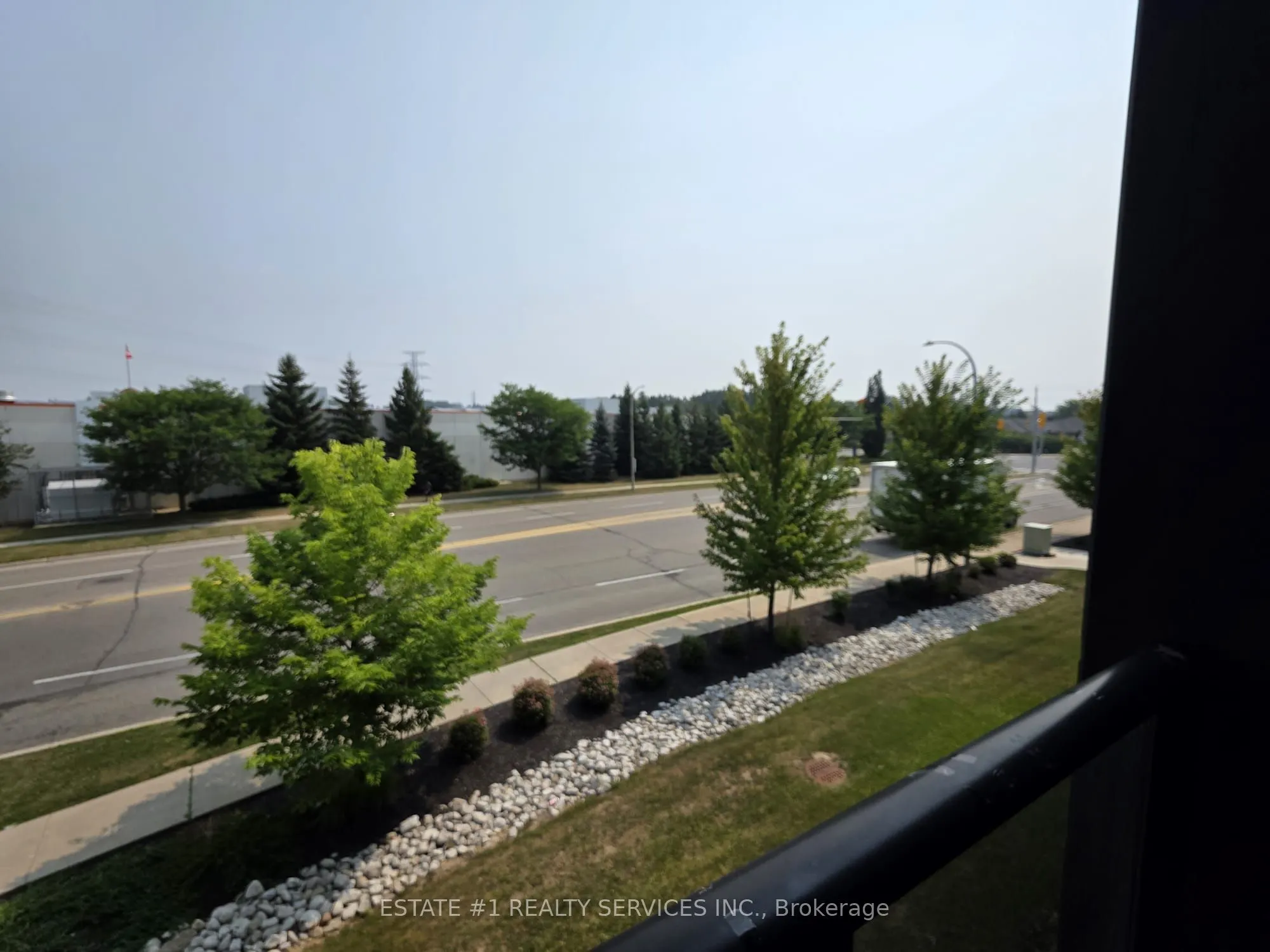 5 Wake Robin Drive, #203