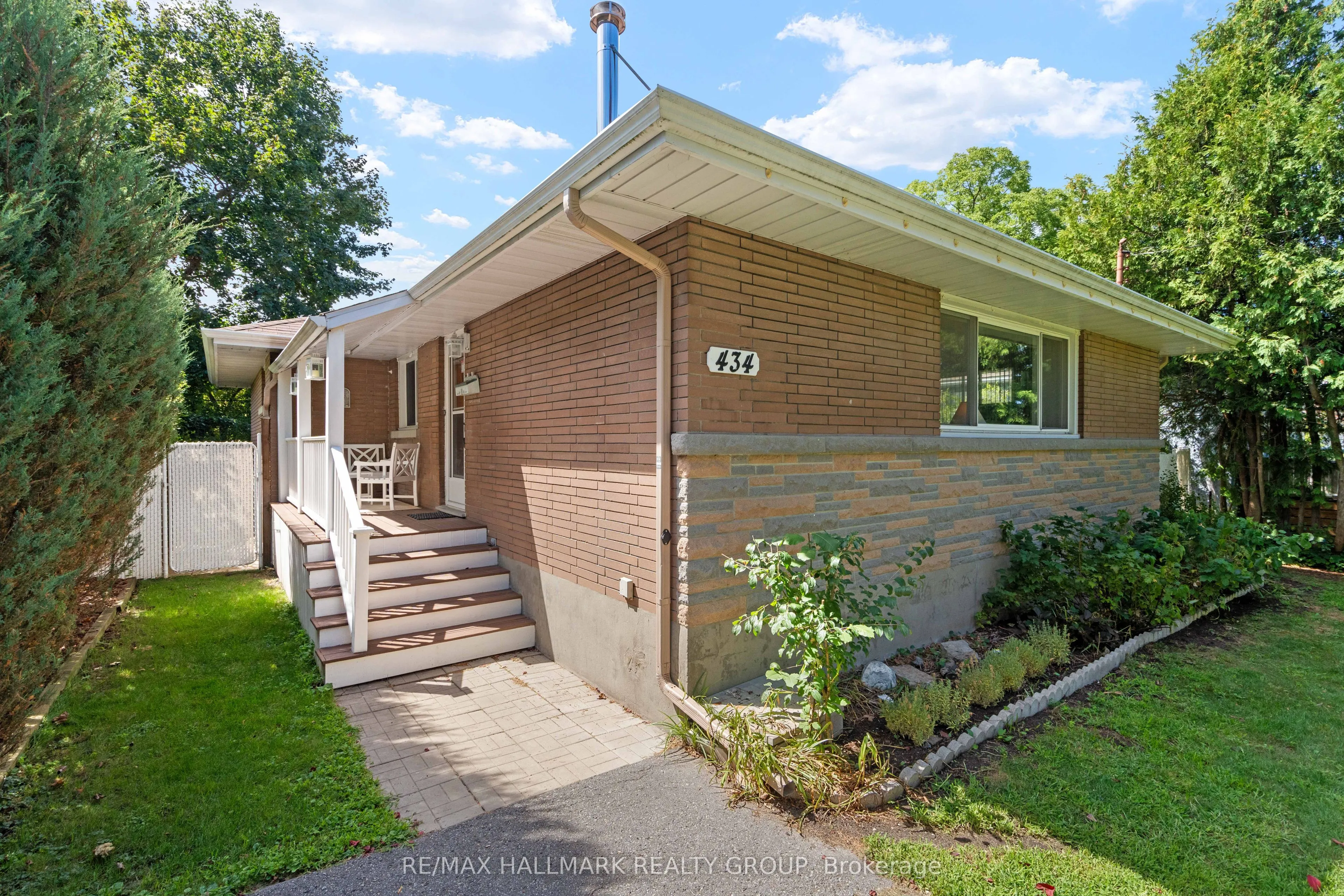 434 Hartleigh Avenue