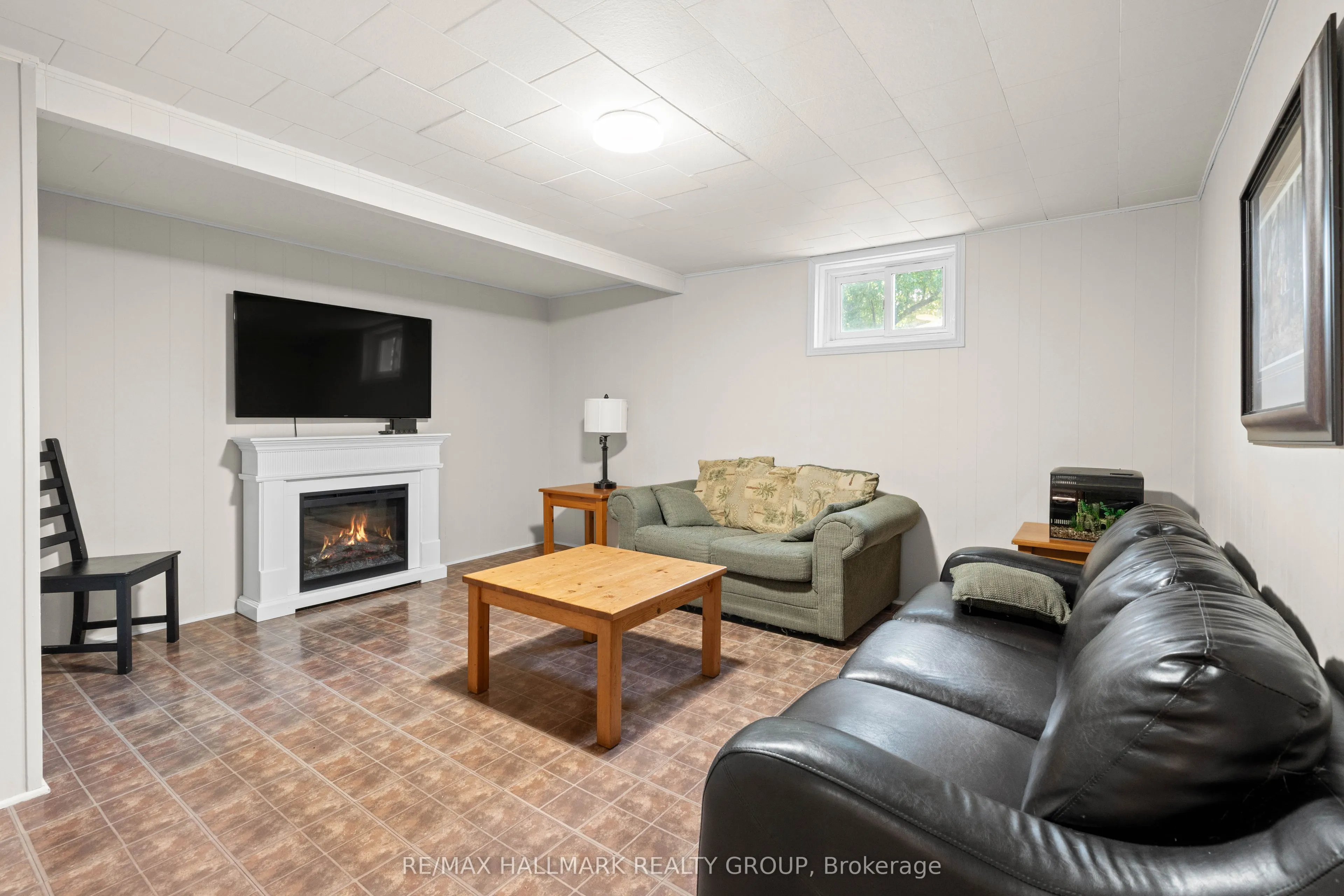 434 Hartleigh Avenue