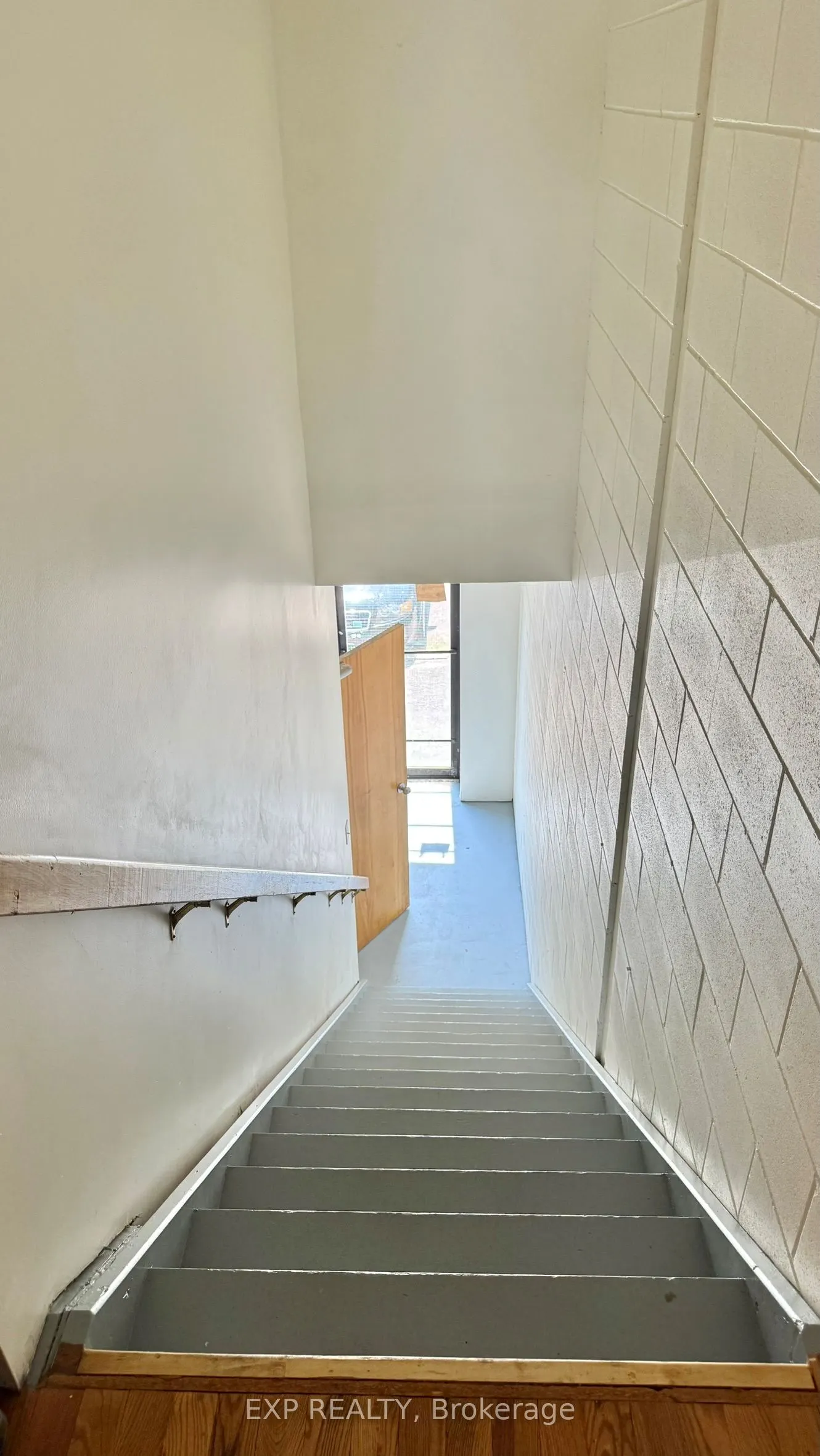1541 Startop Road, #3