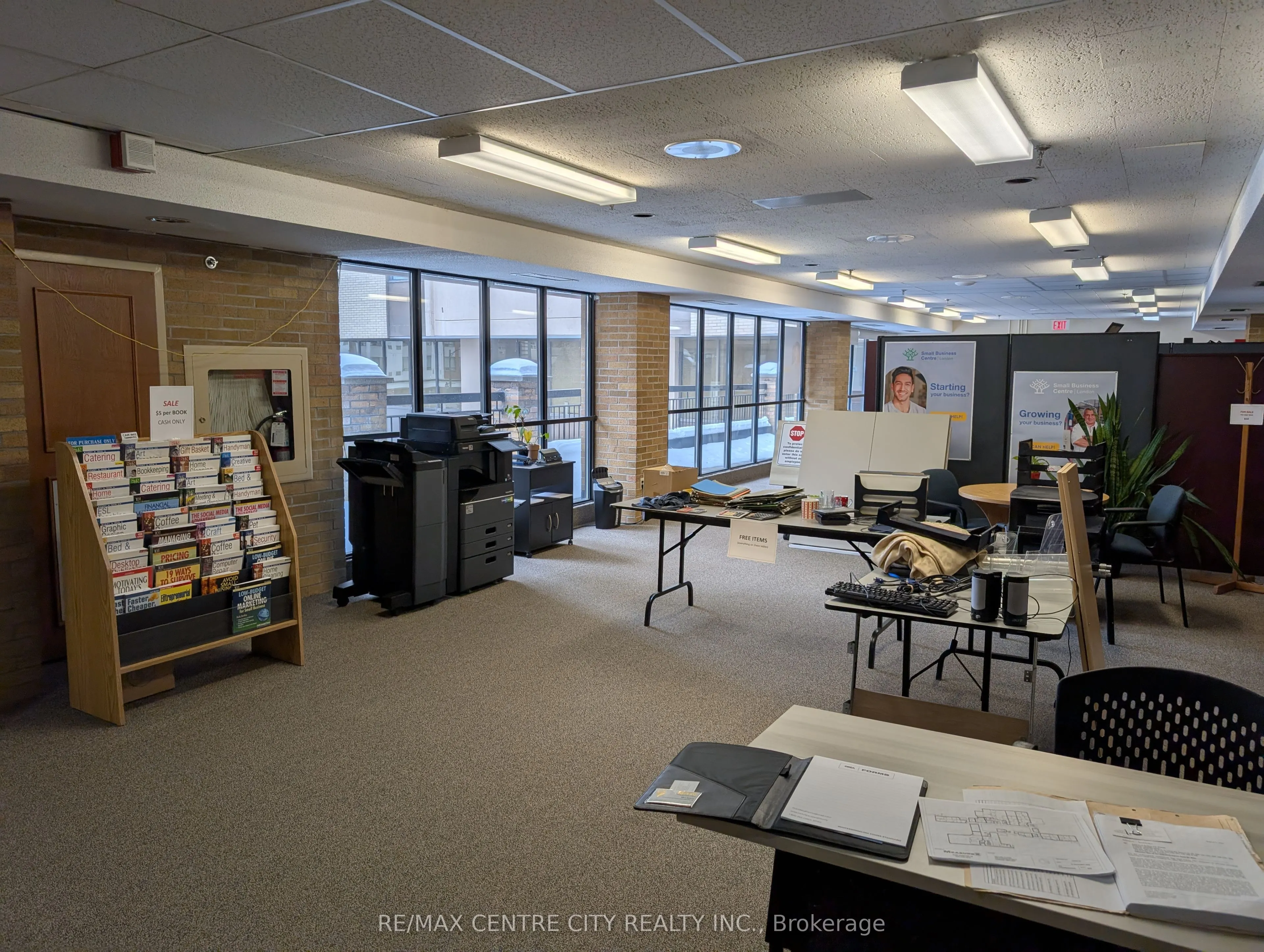 379 Dundas Street, #221