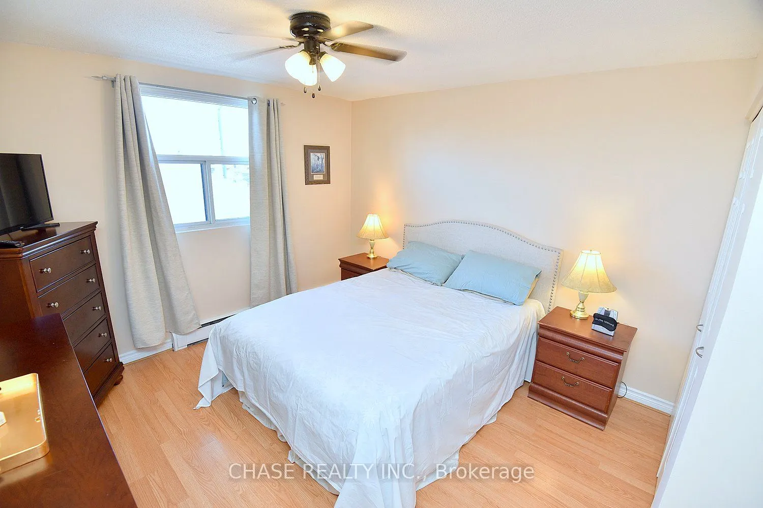 893 Concession Street, #303