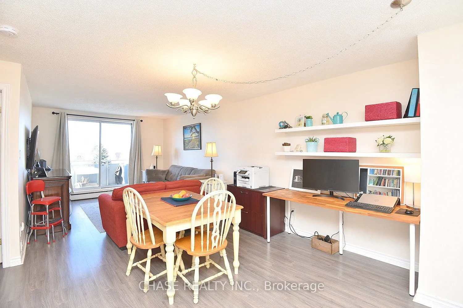 893 Concession Street, #303