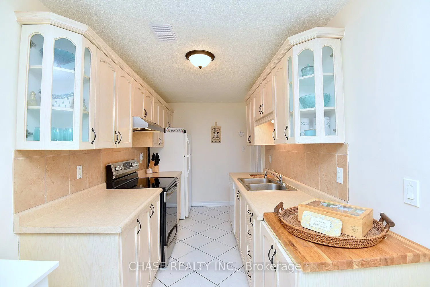 893 Concession Street, #303