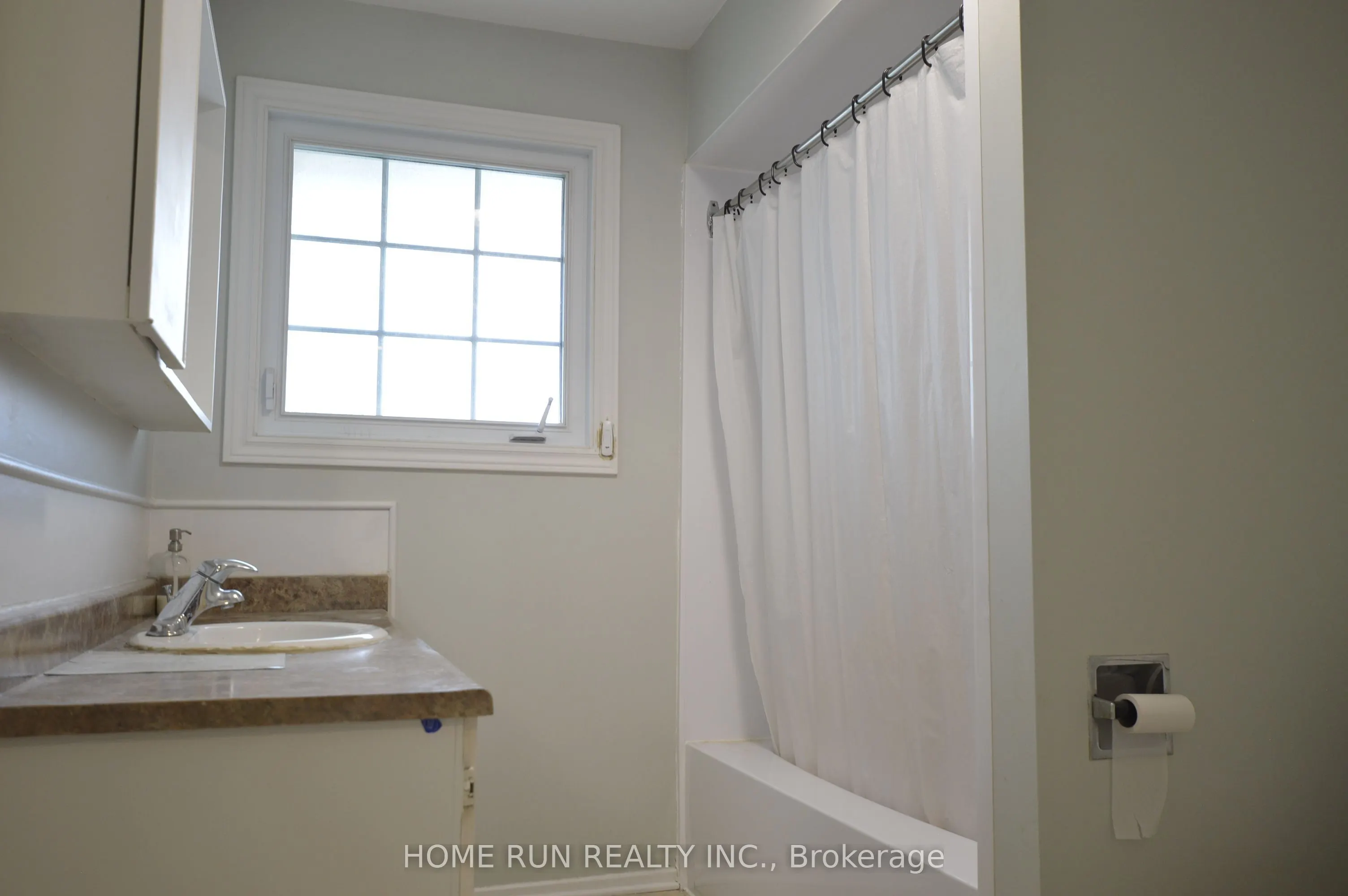 617 Trelawny Private, #202