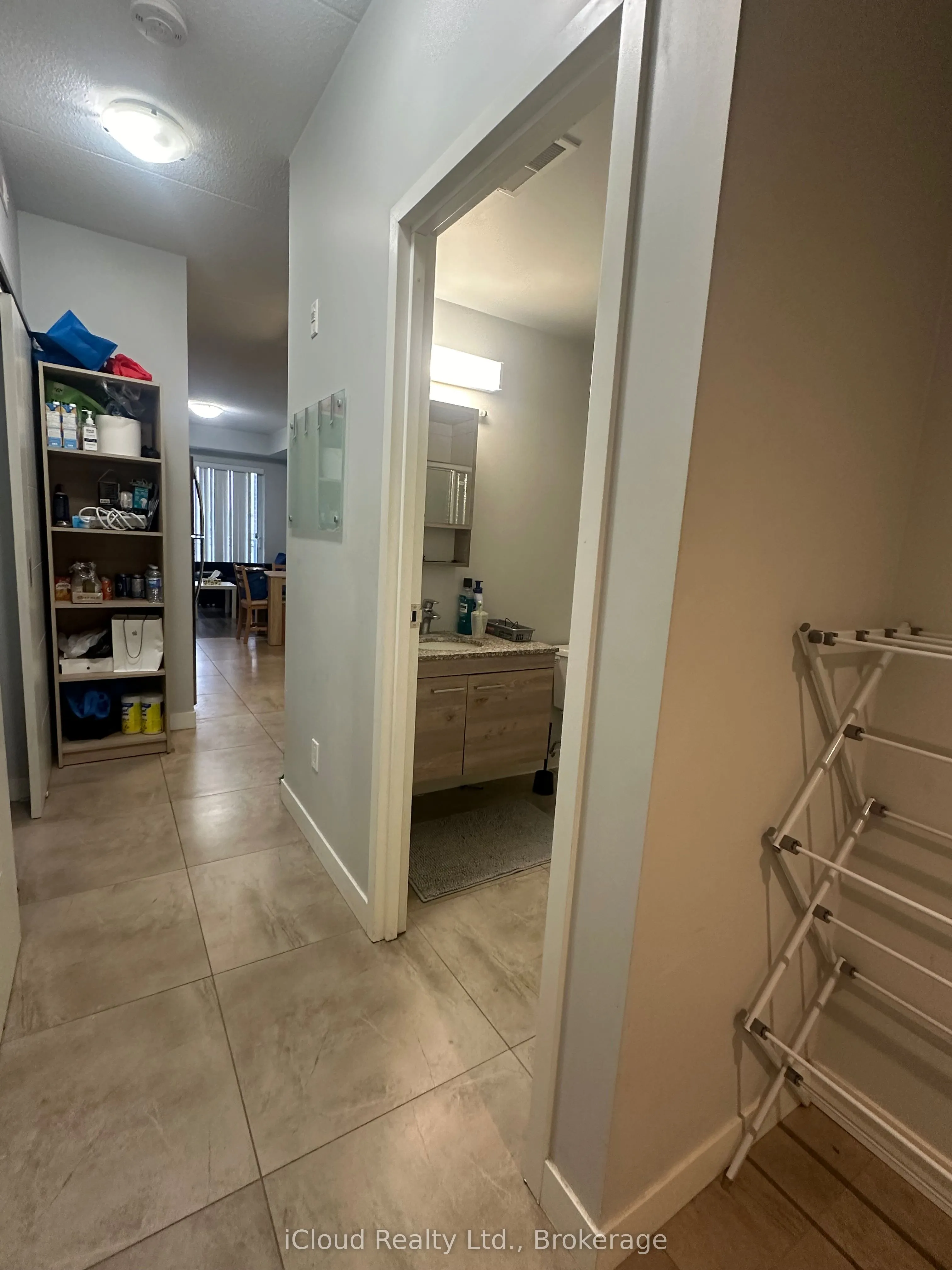 62 Balsam Street, #B408