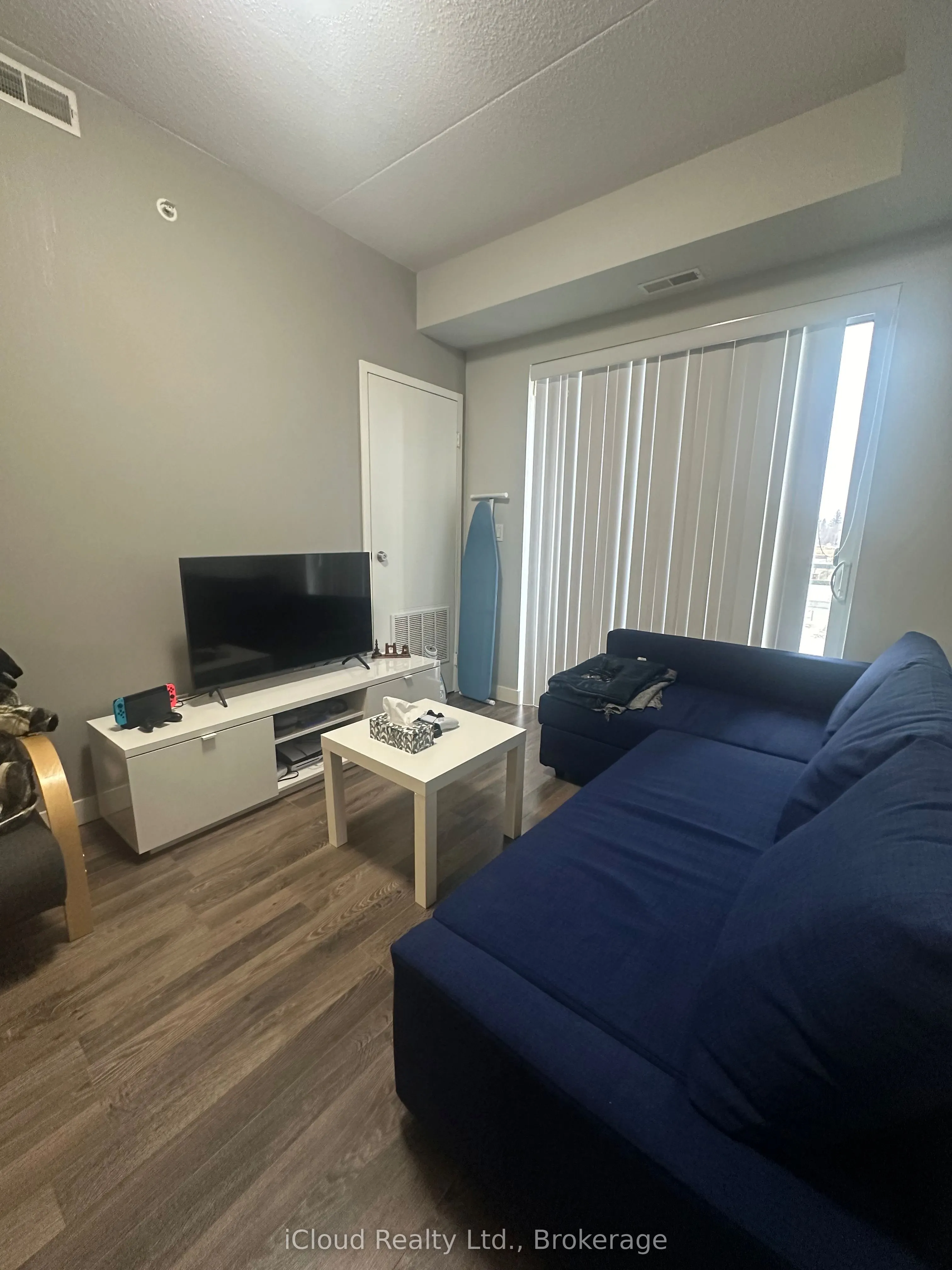 62 Balsam Street, #B408