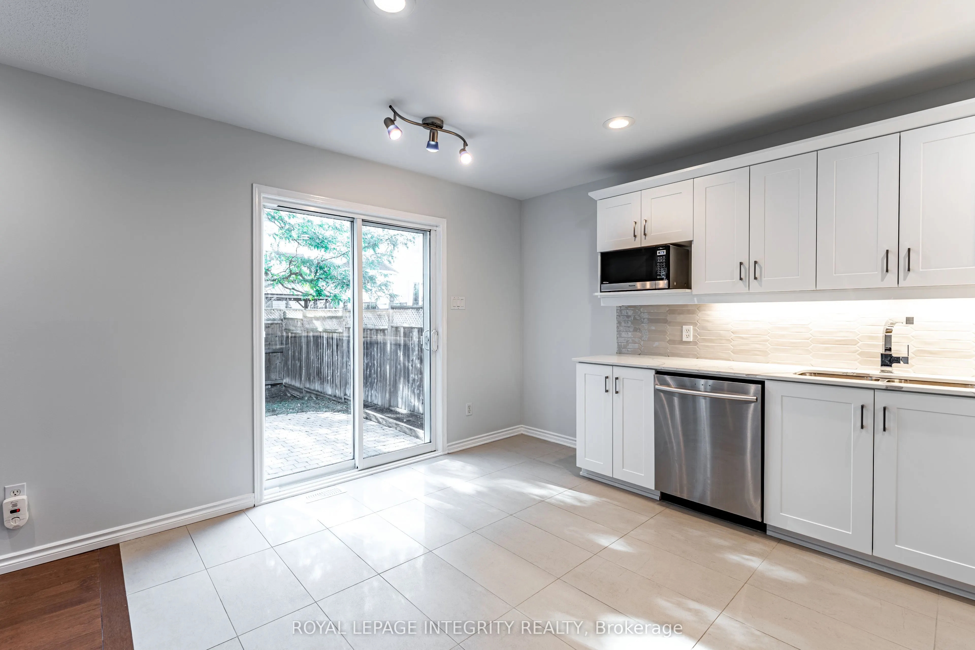 71 Appledale Drive