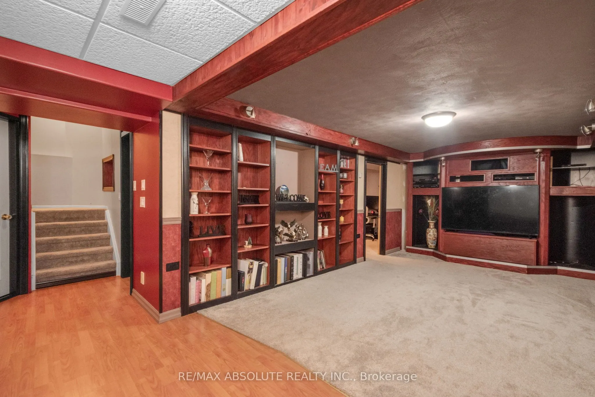 171 Springwater Drive