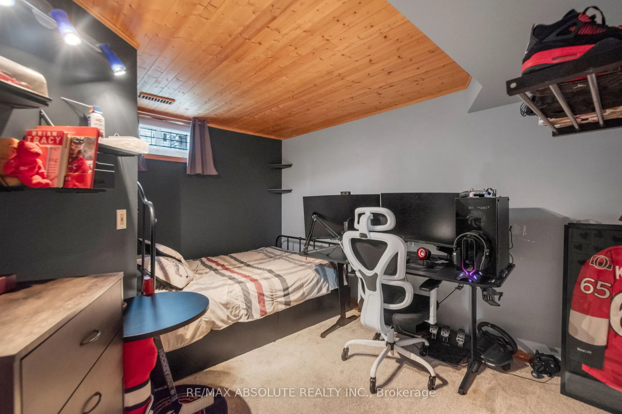 171 Springwater Drive