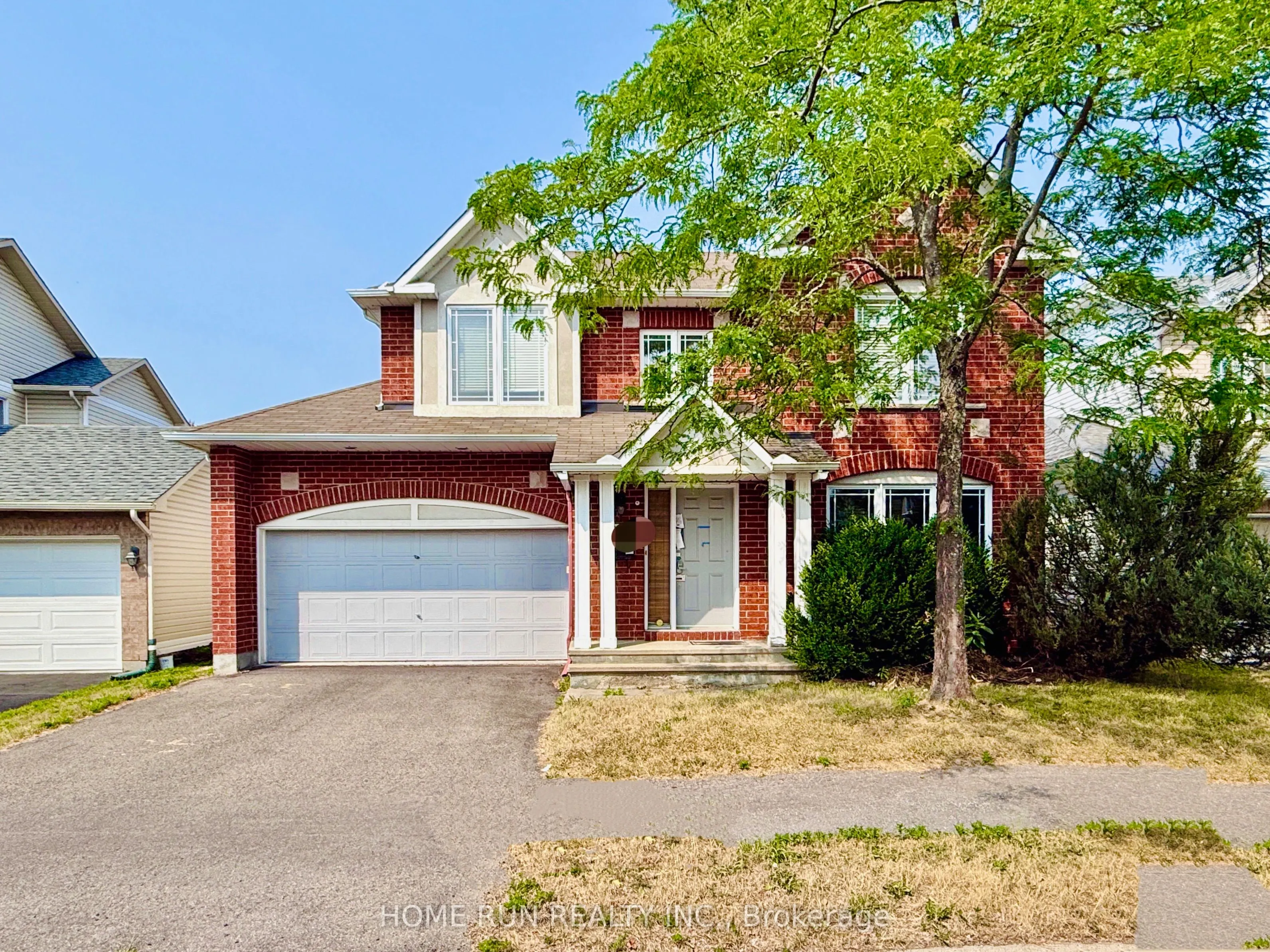 945 Cahill Drive W
