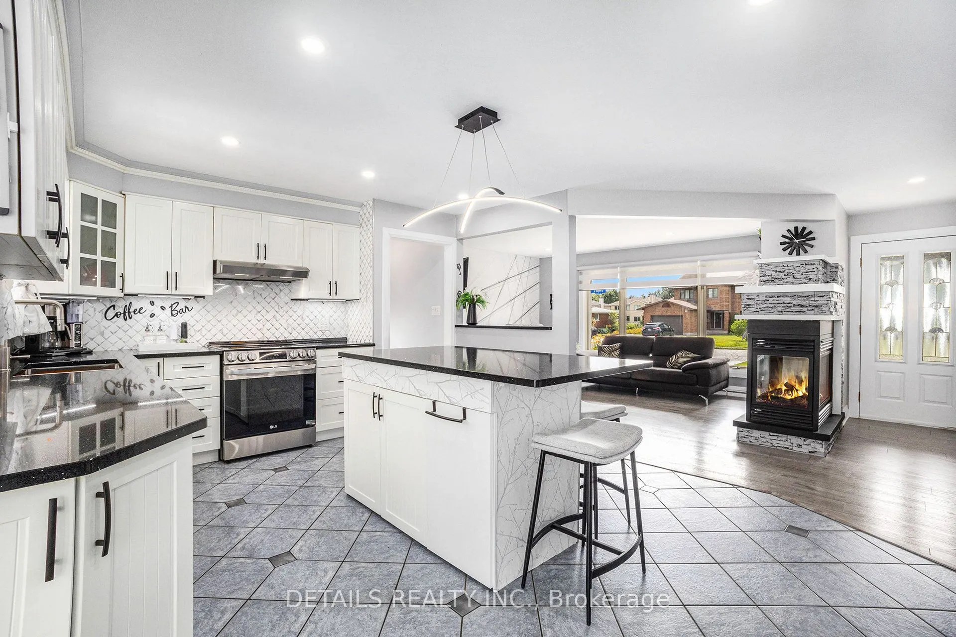 2215 Boyer Road