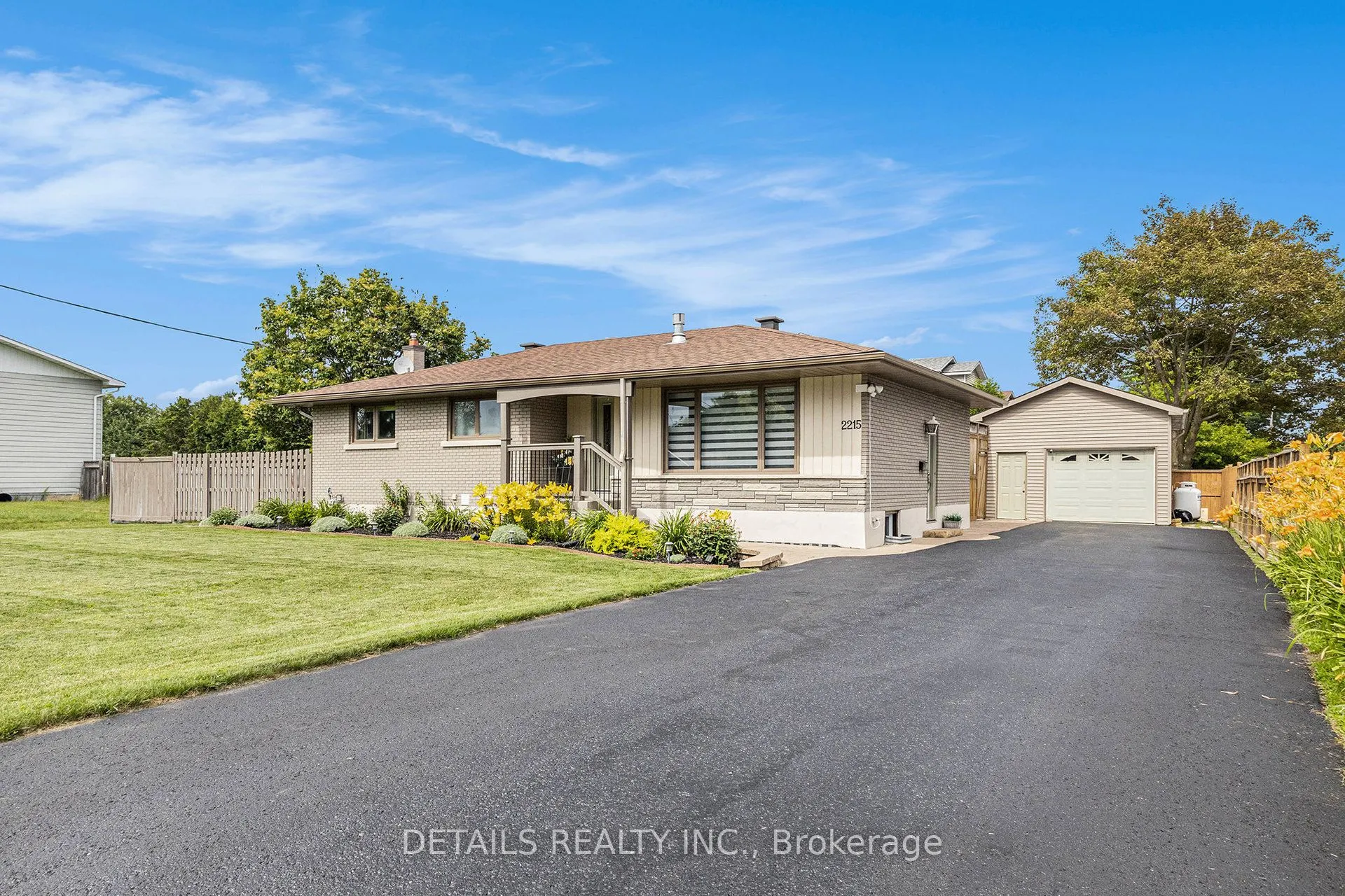 2215 Boyer Road