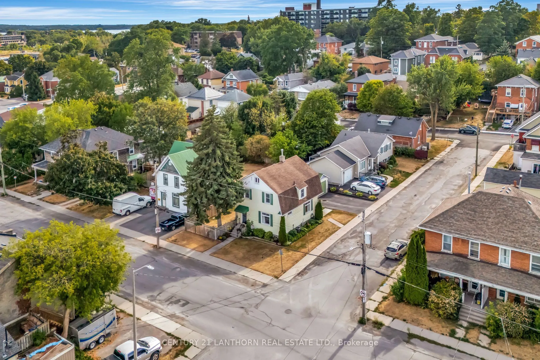 26 Everett Street