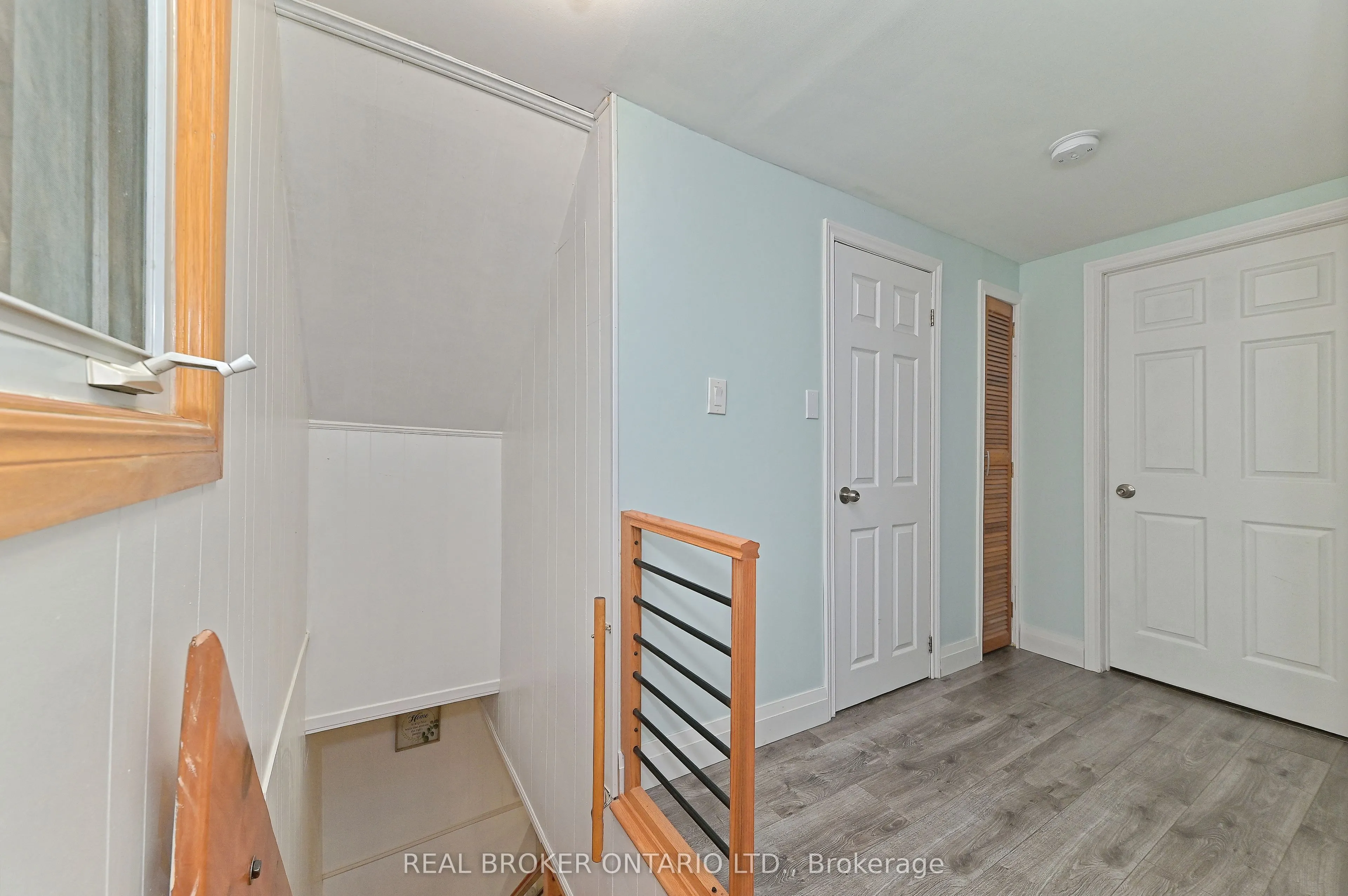 210 Speedvale Avenue E, #Main