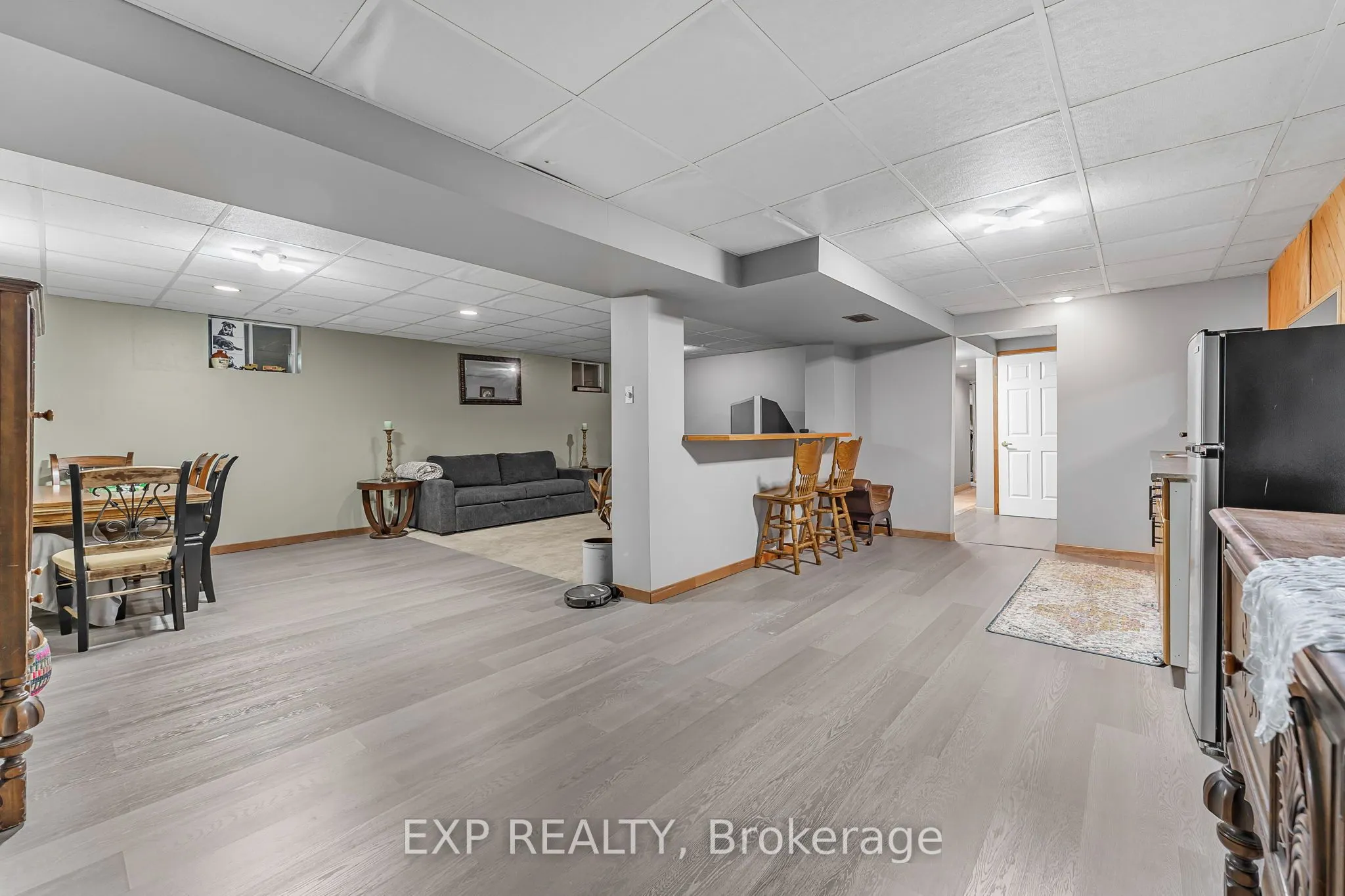 3725 Switch Road
