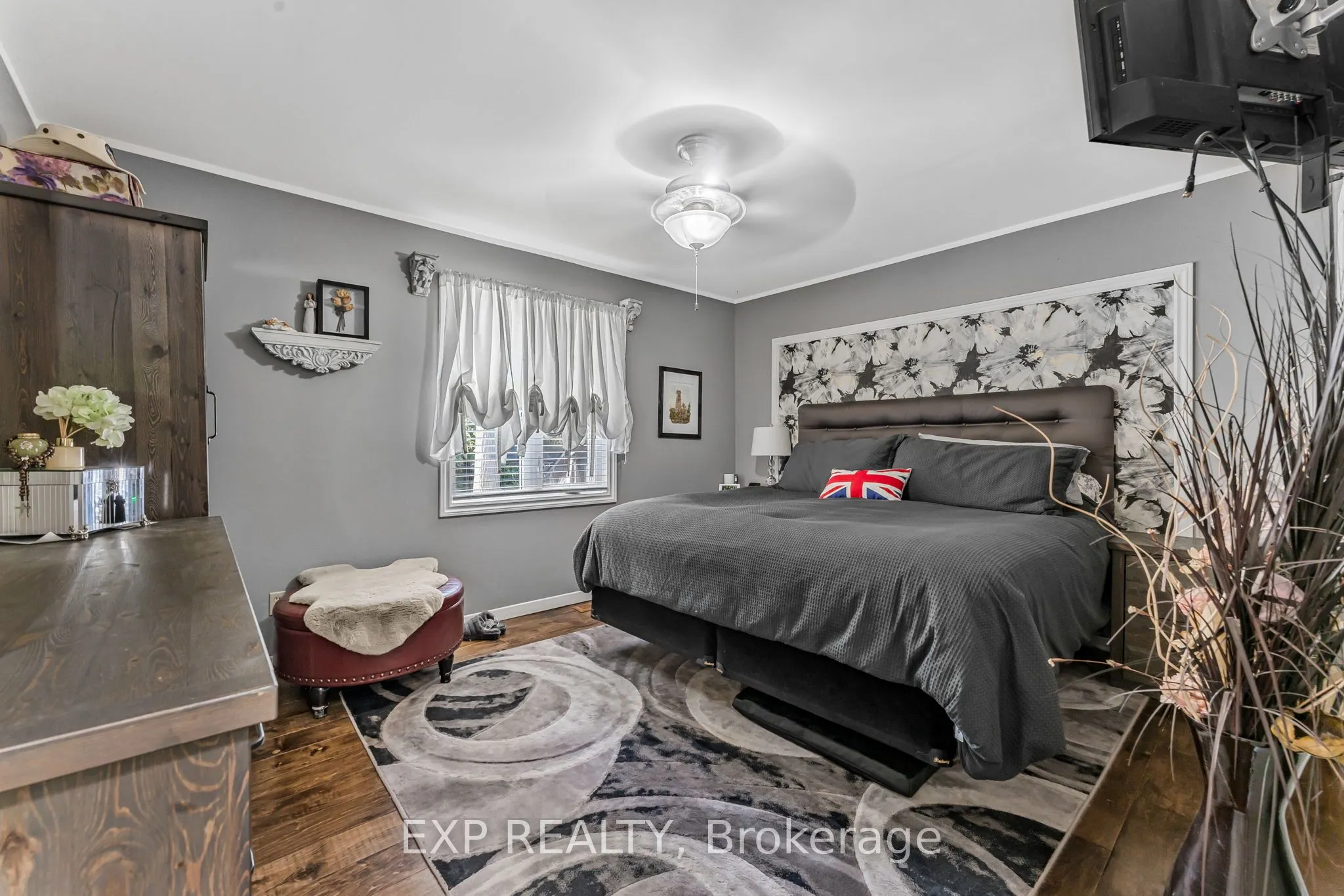 3725 Switch Road
