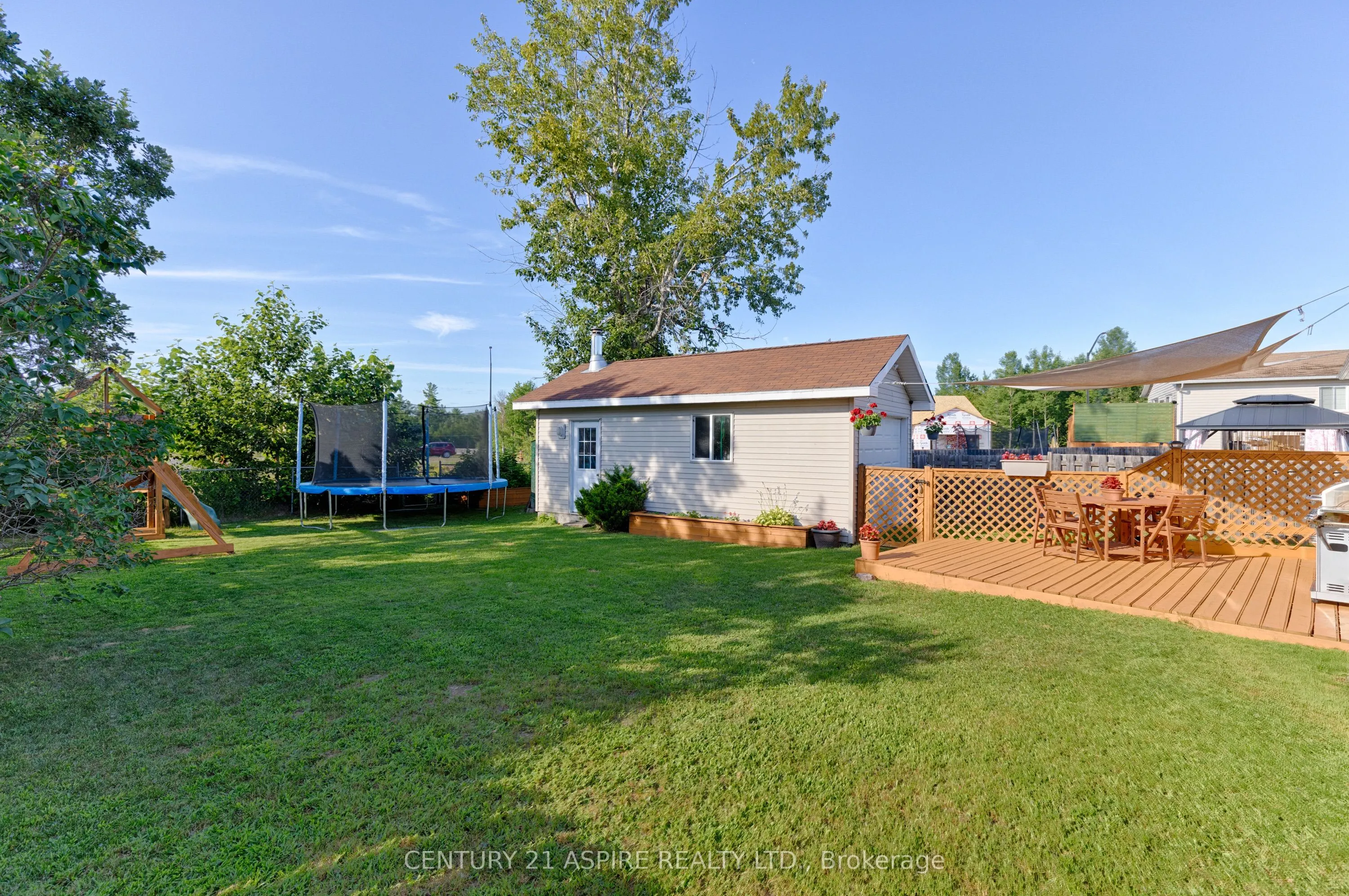 6 Gerald Avenue