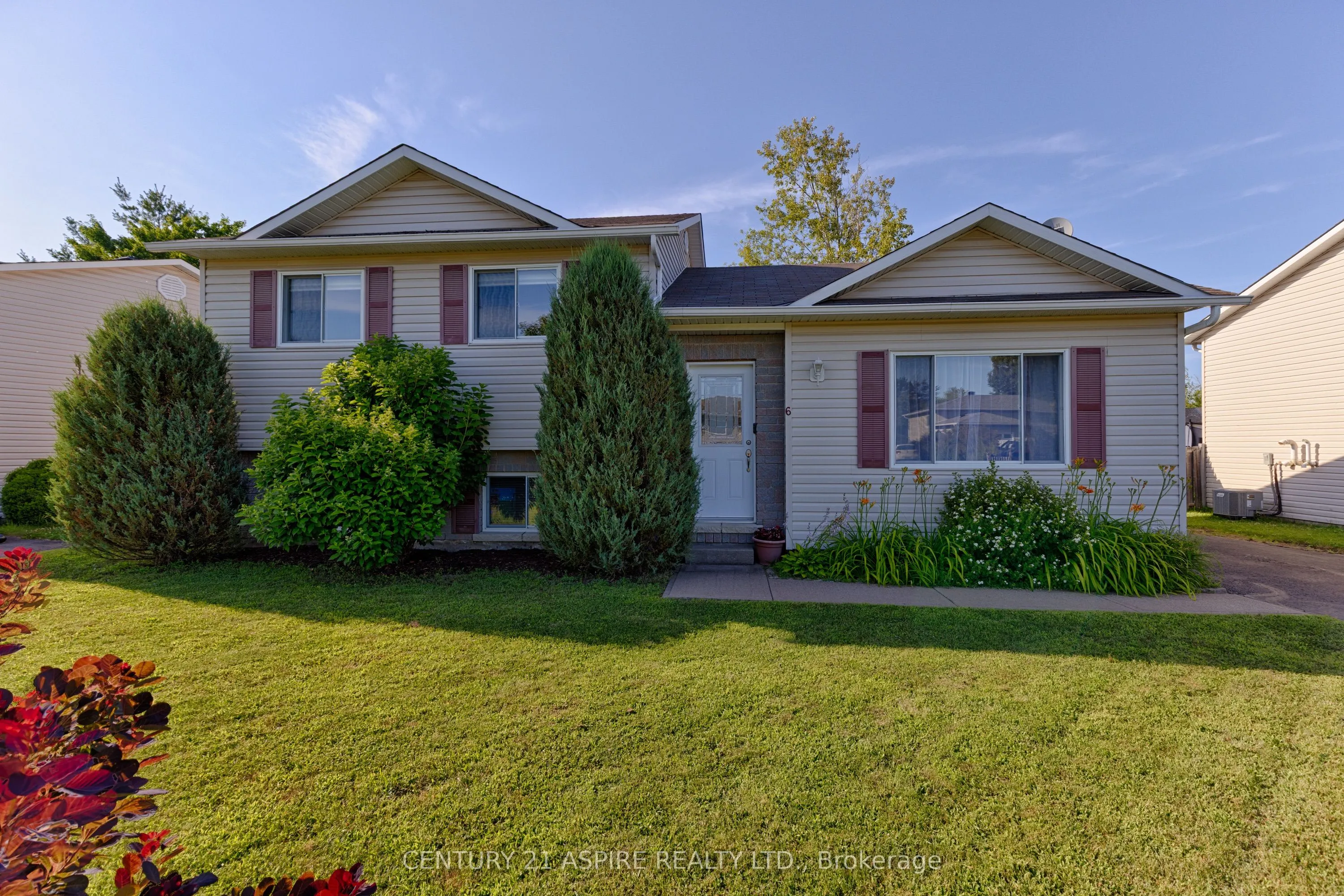 6 Gerald Avenue