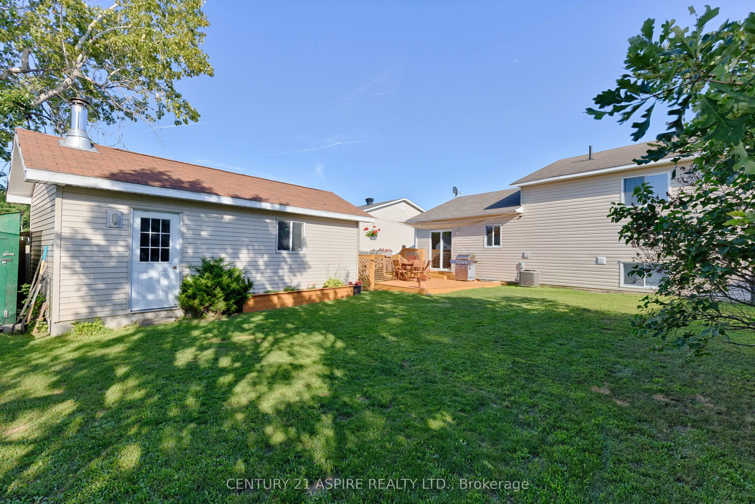 6 Gerald Avenue