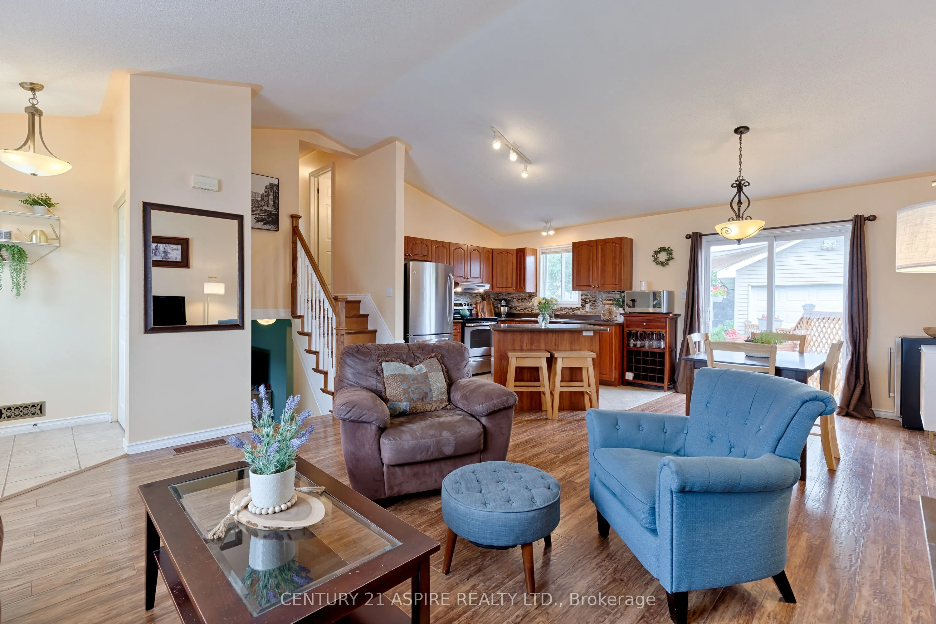 6 Gerald Avenue