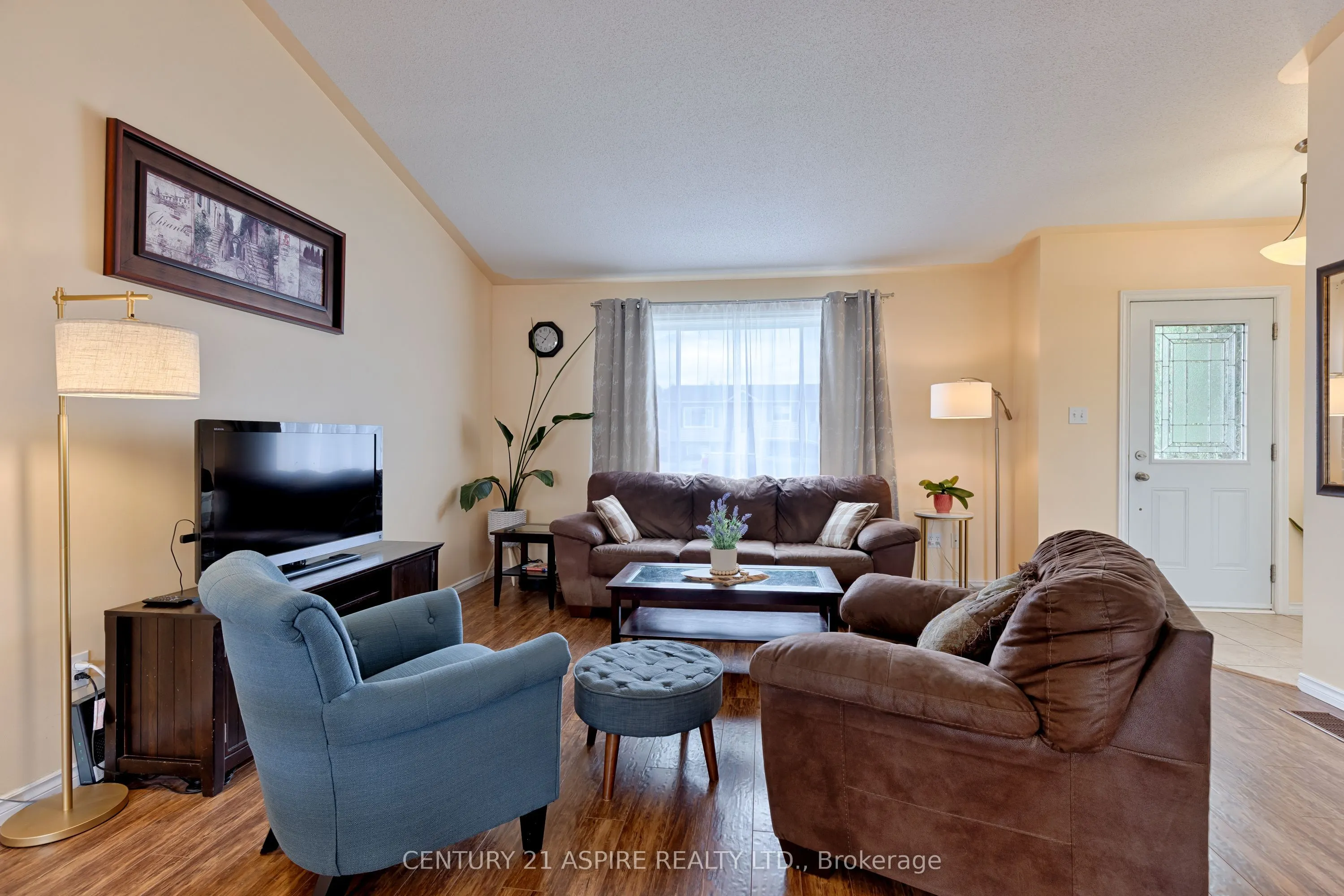 6 Gerald Avenue