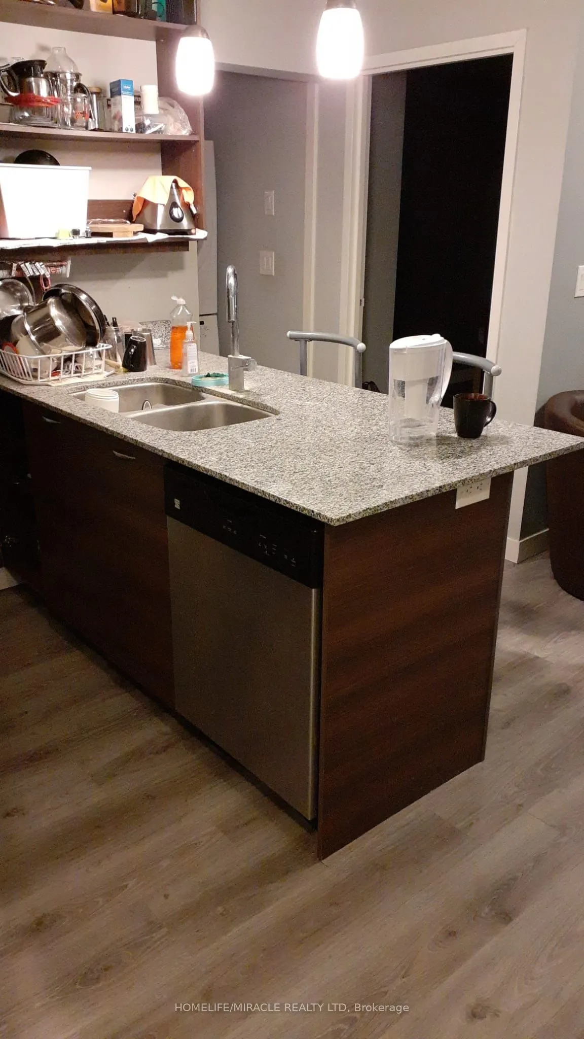 318 Spruce Street, #503