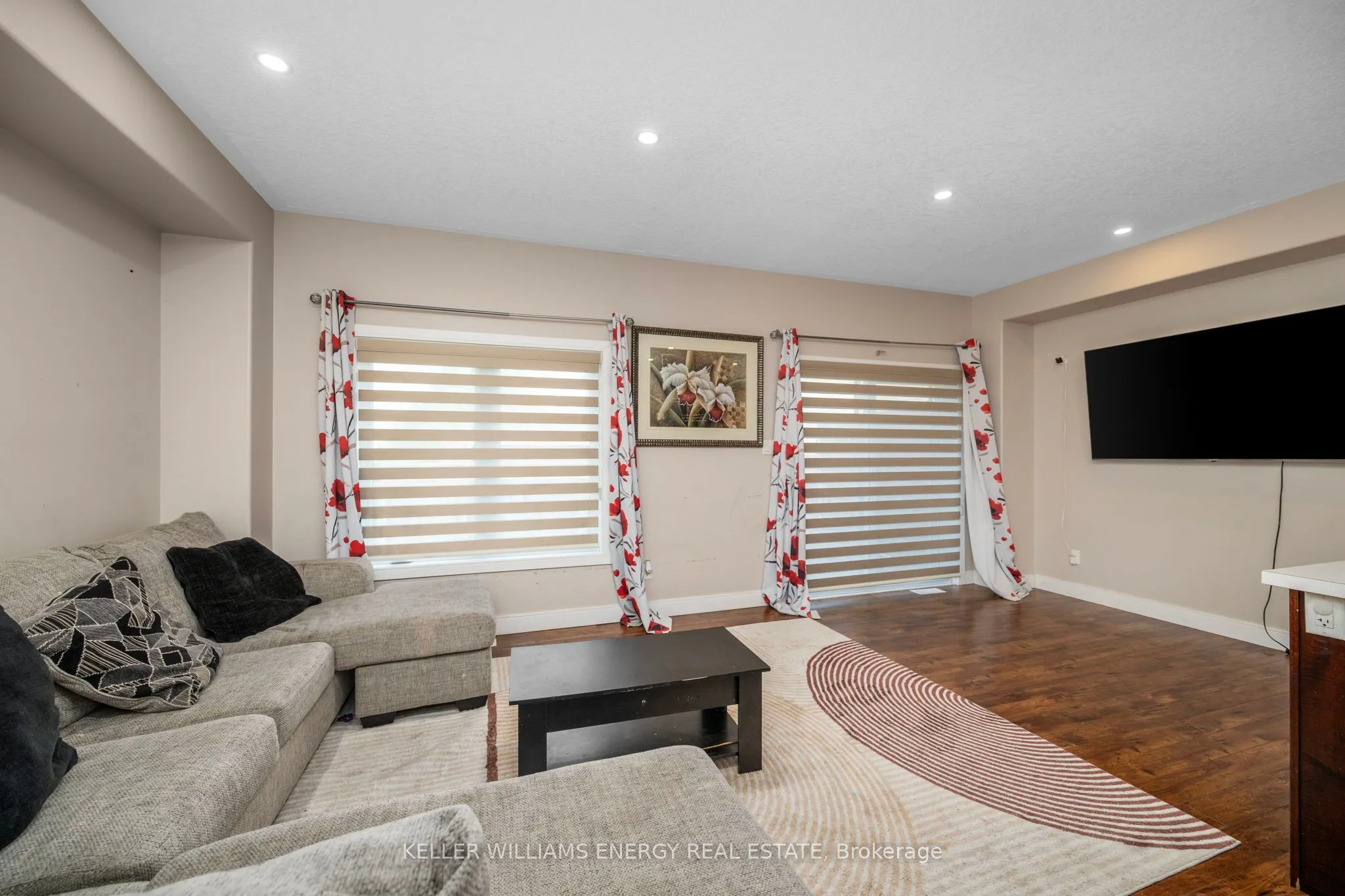 292 Falcon Drive, #3