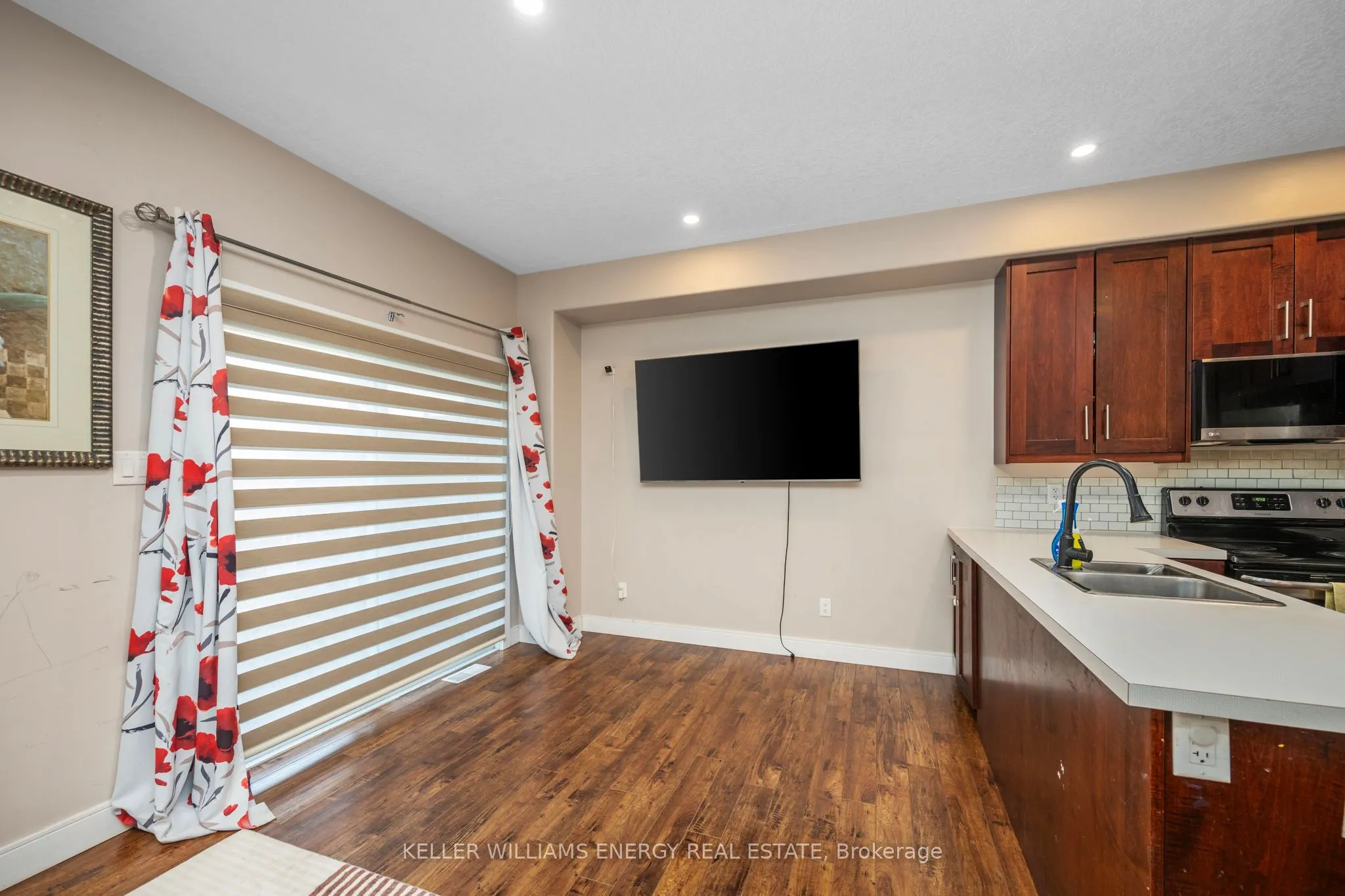 292 Falcon Drive, #3