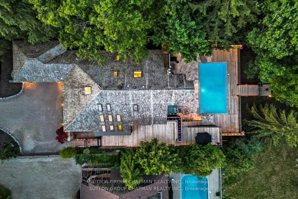 712 Riverside Drive