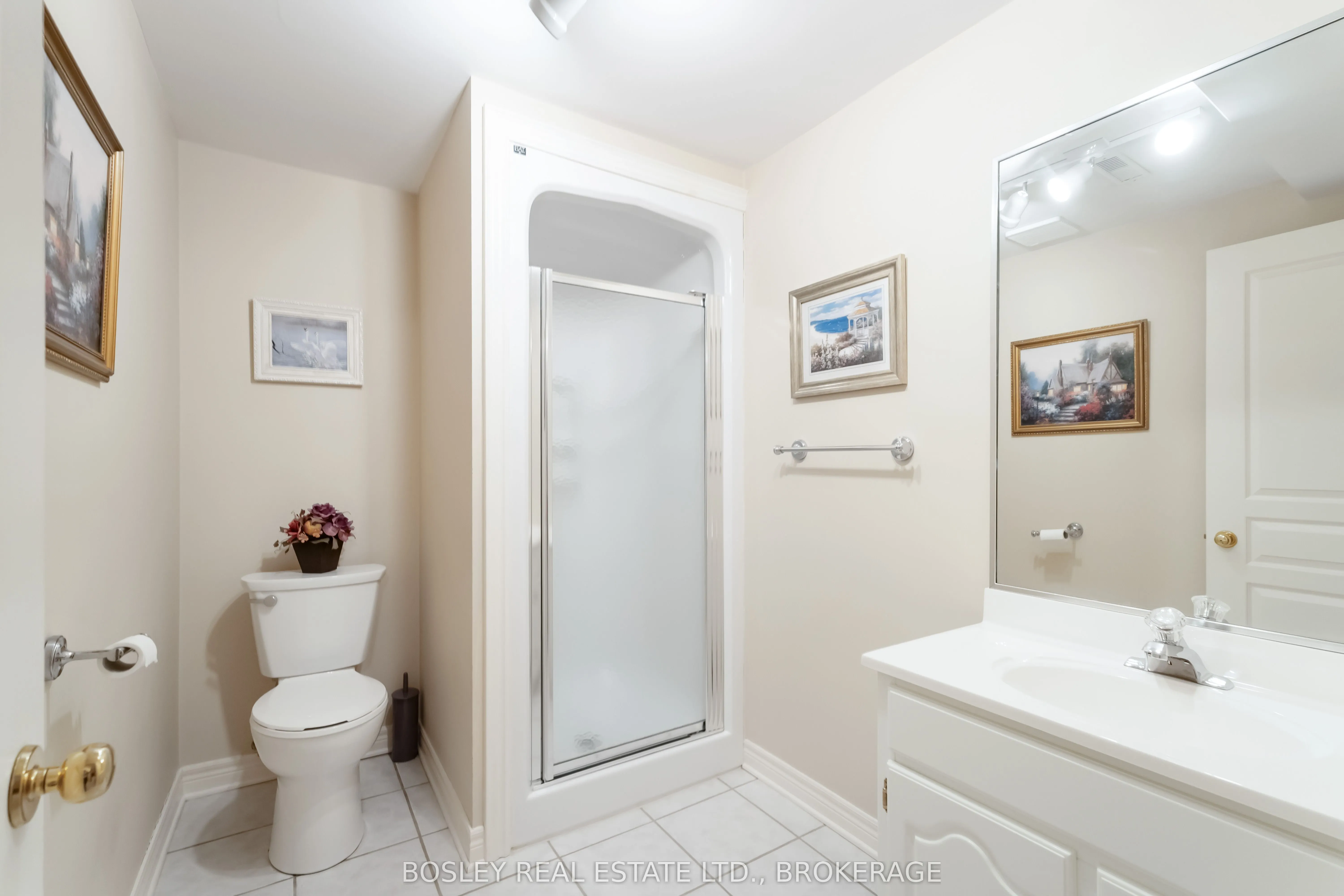 308 Queenston Street, #14