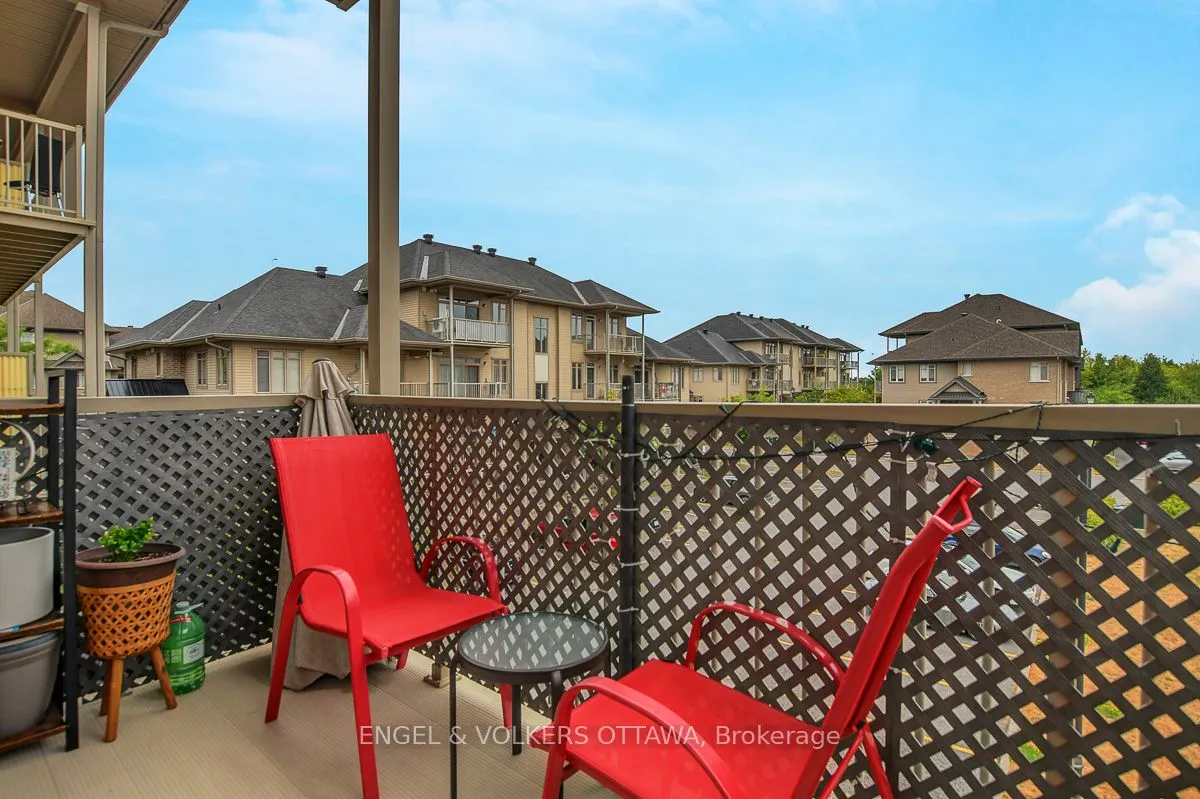 188 Hornchurch Lane, #E