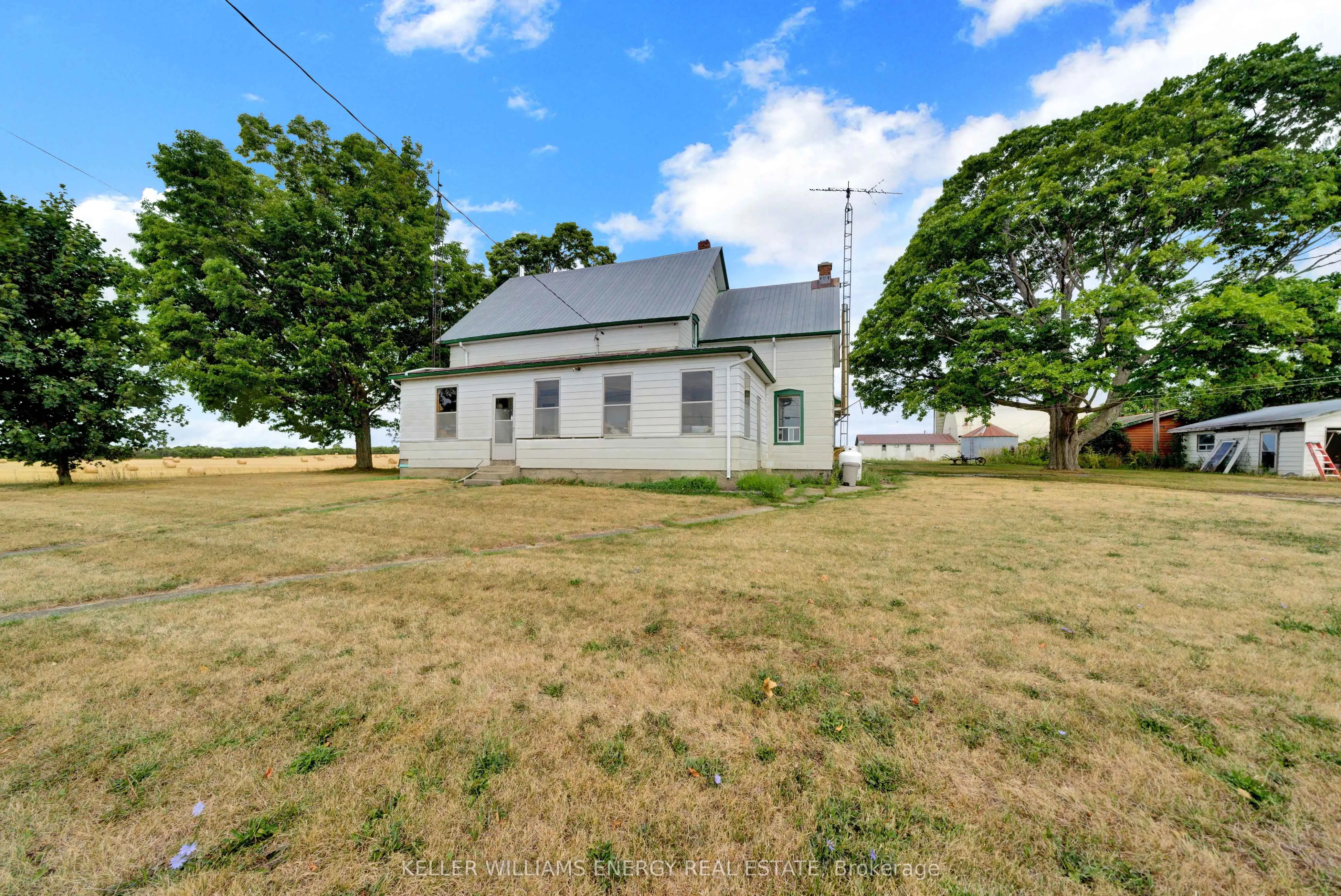 19244 Loyalist Parkway