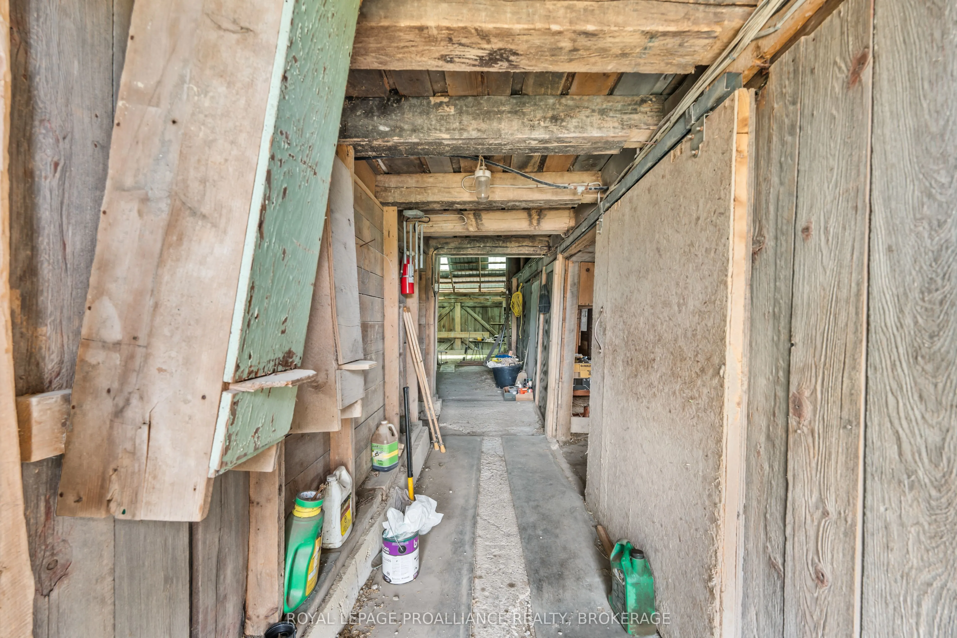 1551 County Road 1 East Road