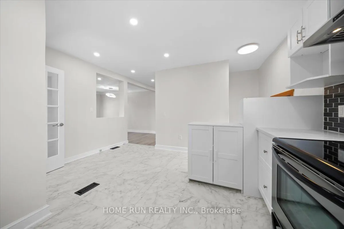841 Iroquois Road