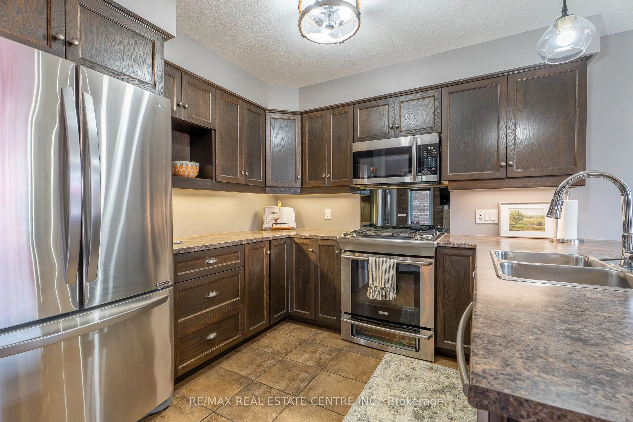 281 Vincent Drive