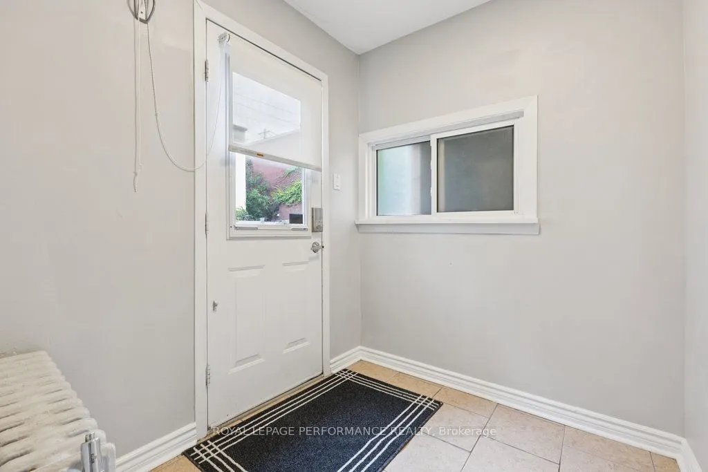 373 Bronson Avenue