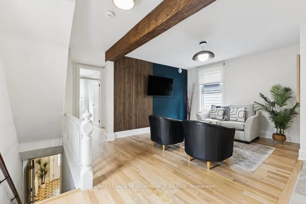 373 Bronson Avenue