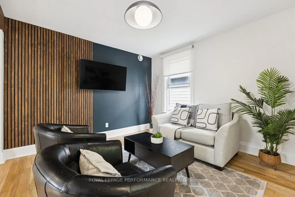 373 Bronson Avenue