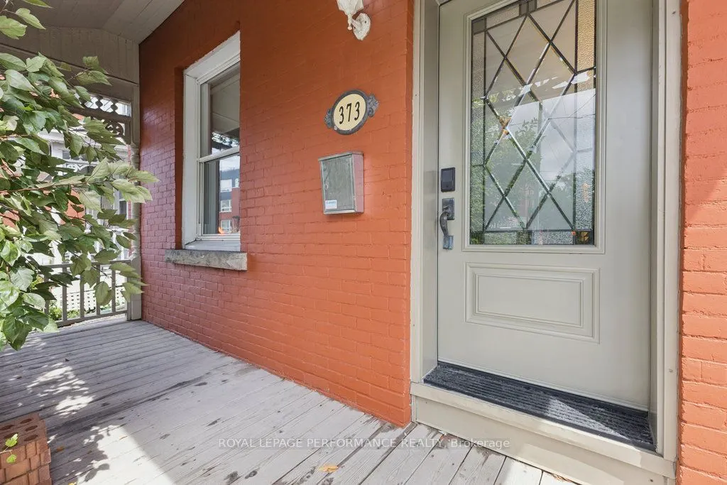 373 Bronson Avenue
