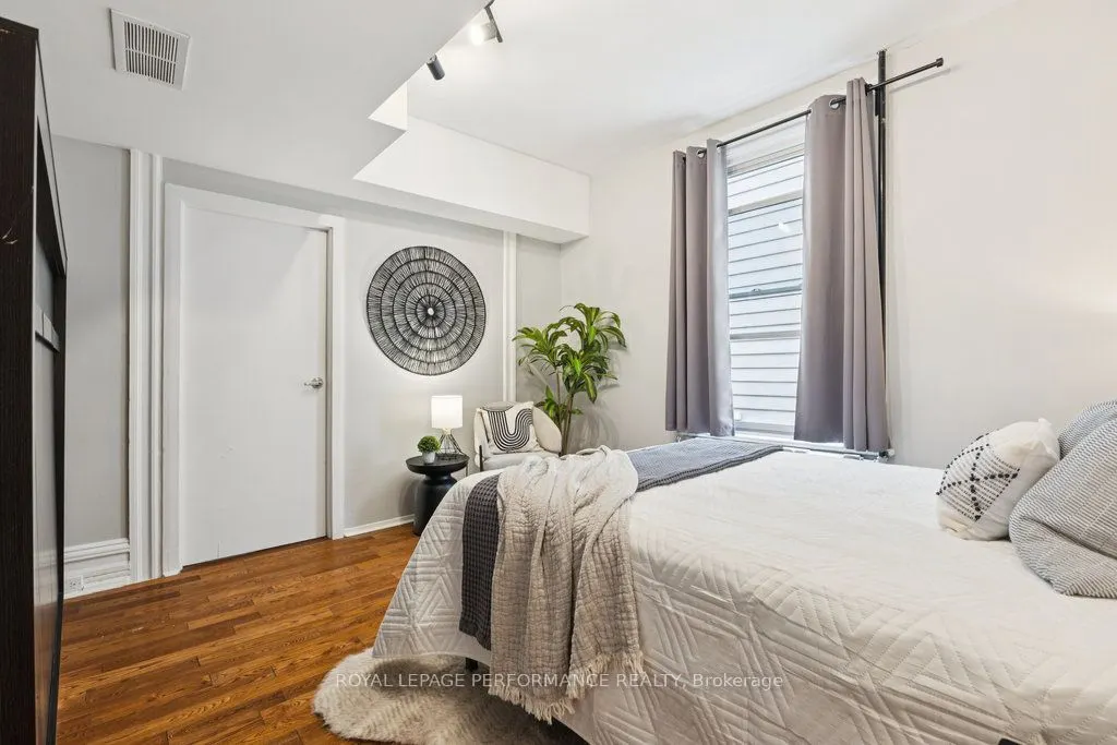373 Bronson Avenue, #1