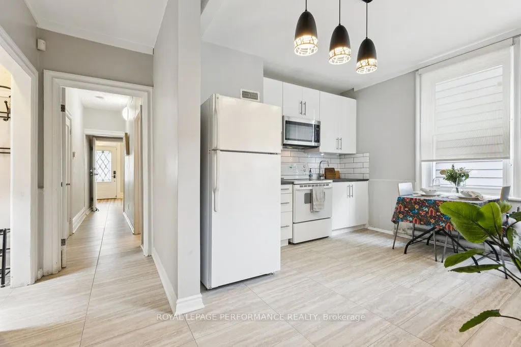 373 Bronson Avenue, #1