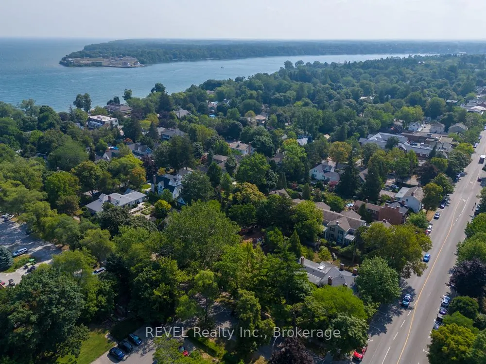 Building Lot Simcoe Street