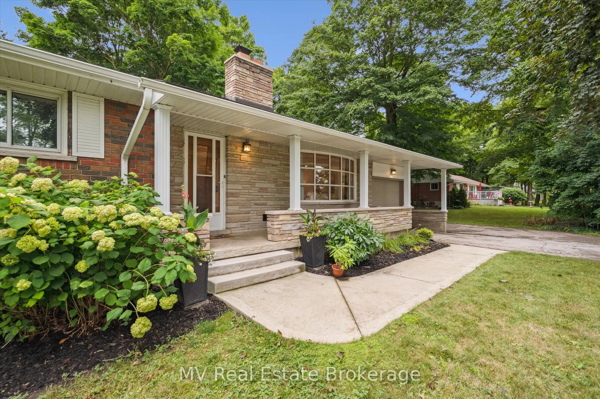 348 Colborne Street