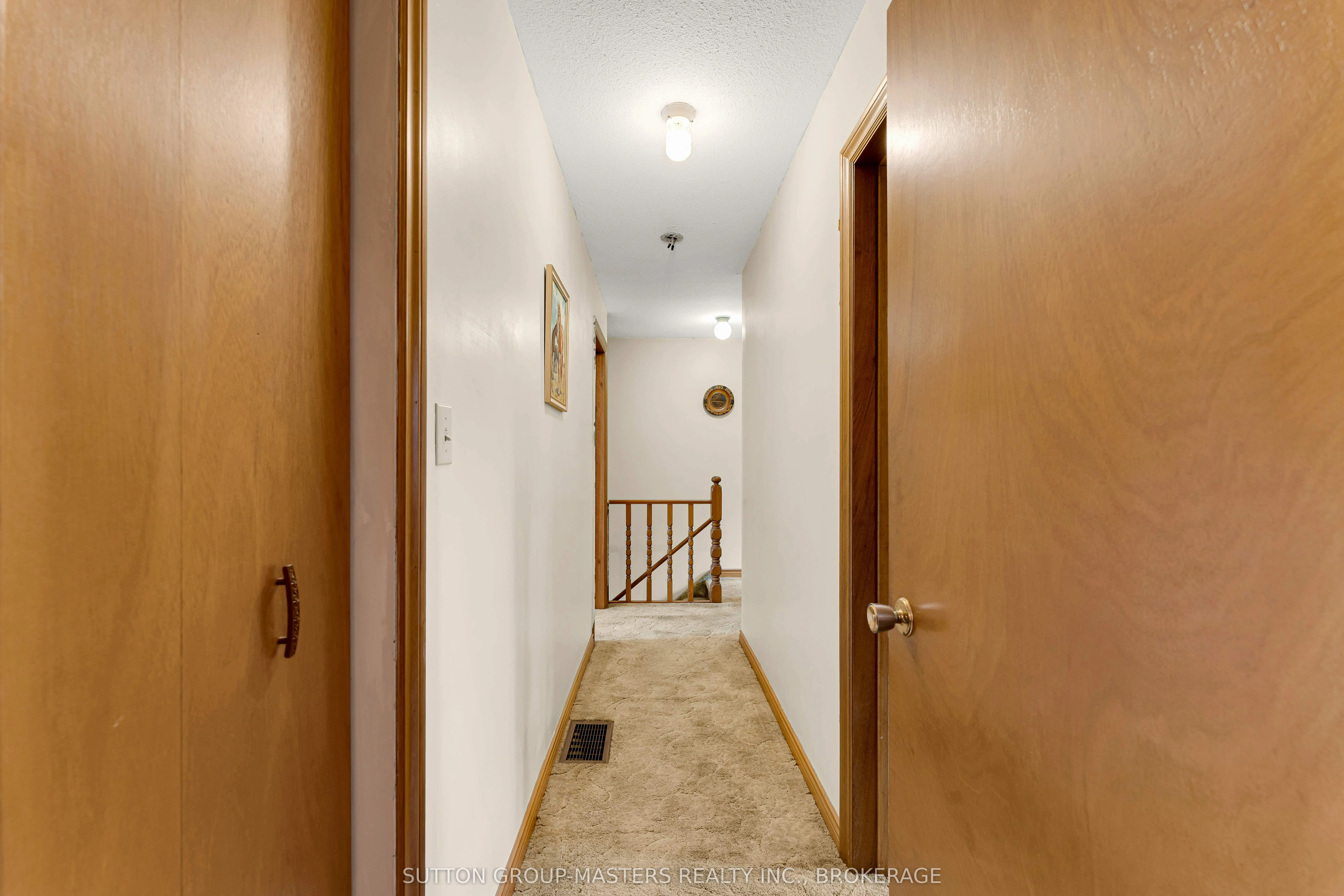 204 Inverness Crescent