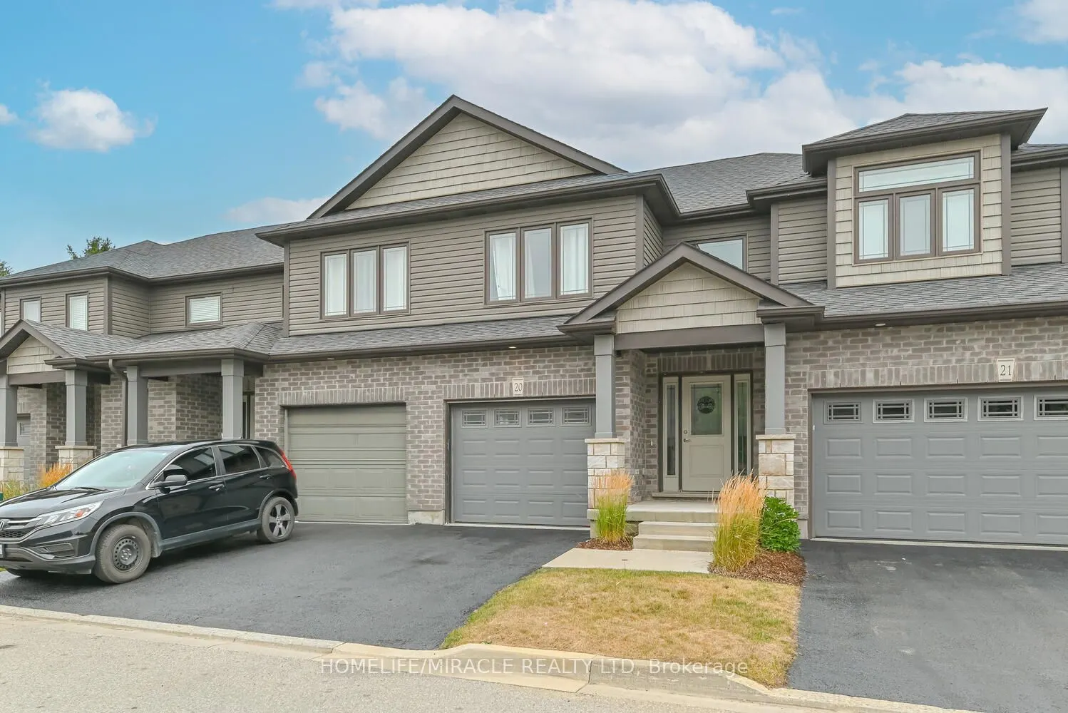 20 Lawson Street, #14