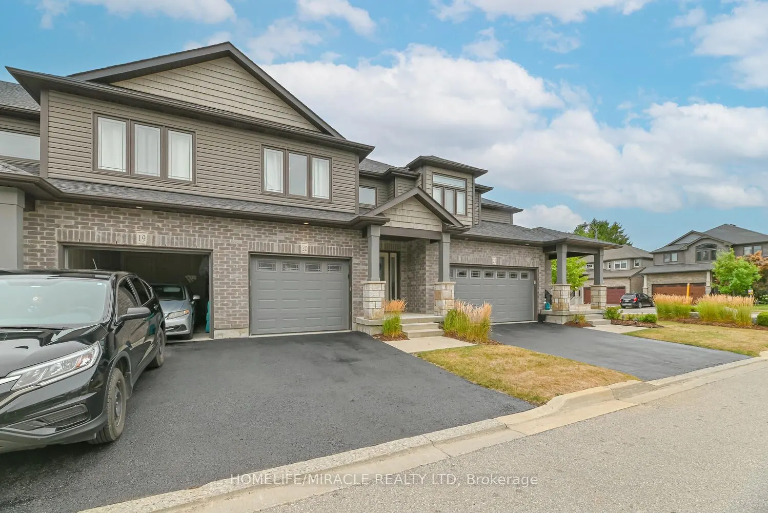 20 Lawson Street, #14